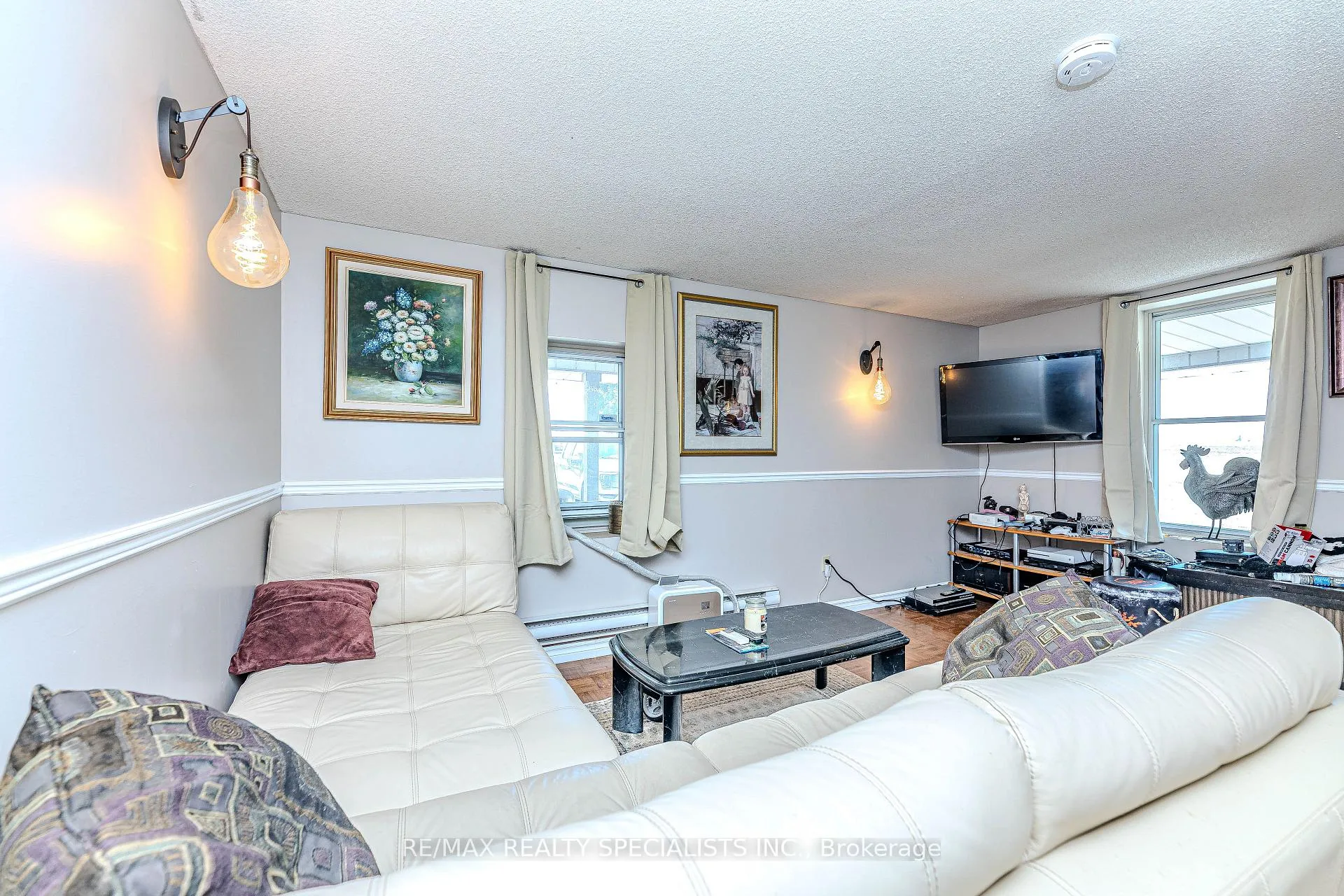Photo 165 of 394084 County Road 12, Amaranth, Rural Amaranth — HOMEH