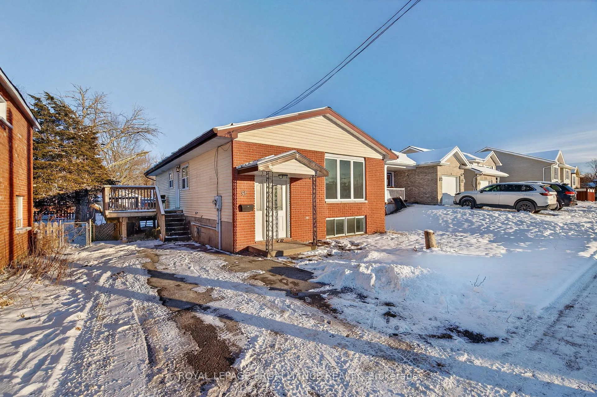 Photo 3 of 91 Stanley Street, Belleville, Belleville Ward — HOMEH
