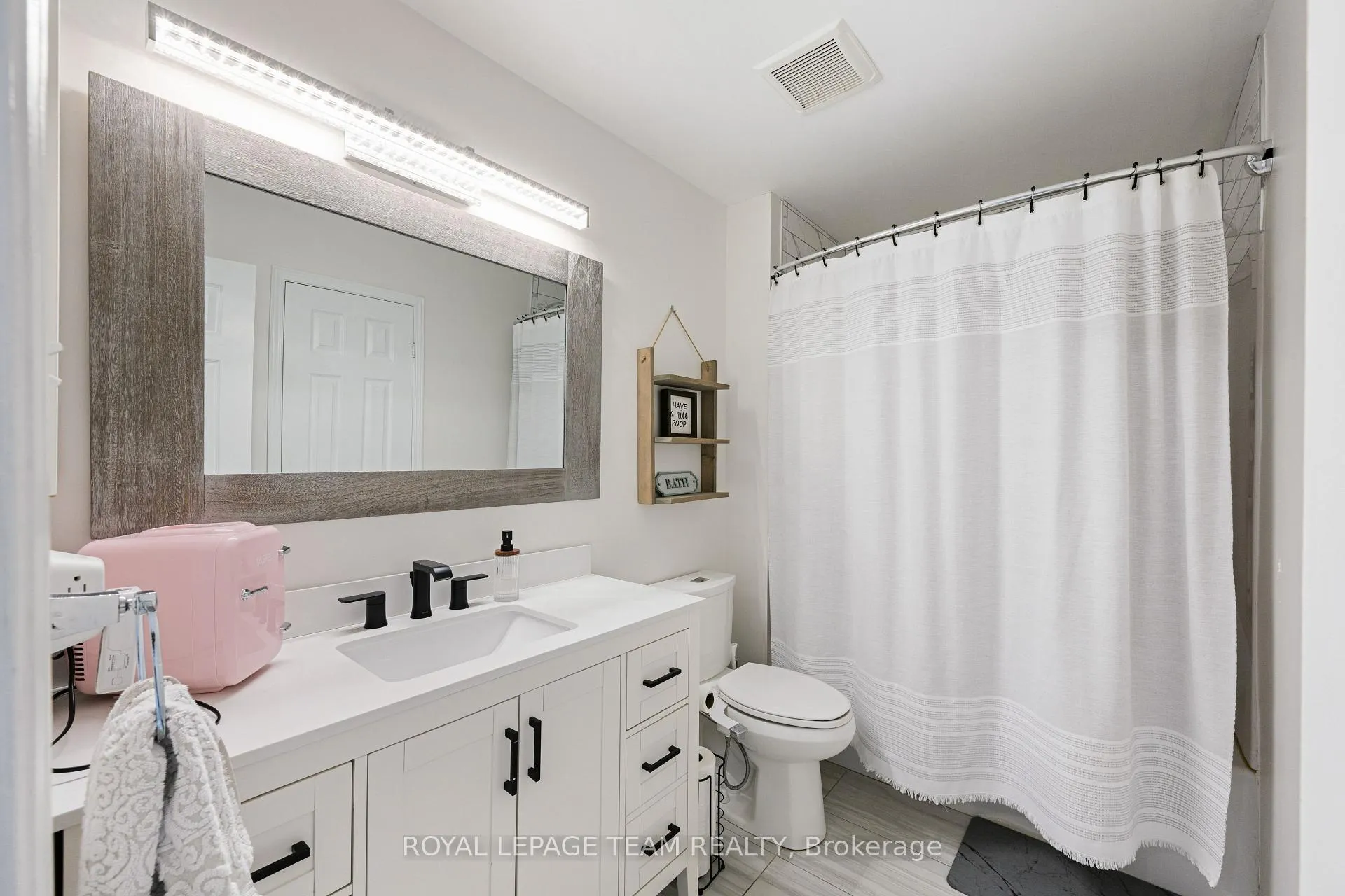 Photo 15 of 19 Armadale Crescent, Ottawa, Barrhaven - Cedargrove/Fraserdale — HOMEH