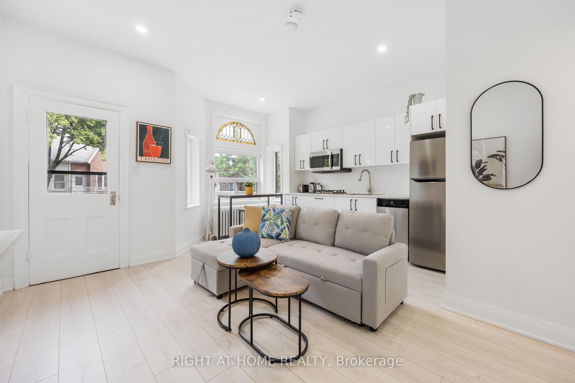 Photo 1 of Unit 2nd F, 344 Shaw Street, Toronto, Trinity-Bellwoods — HOMEH