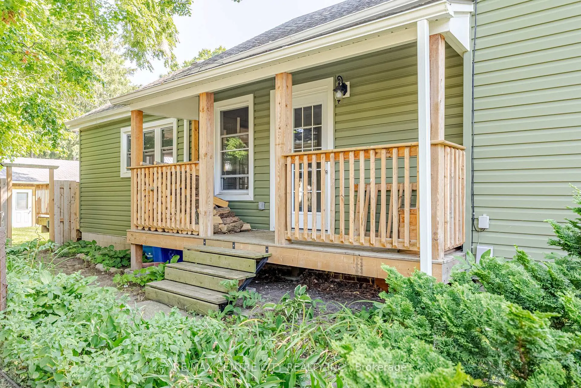 Photo 381 of 55 Pine Street W, Aylmer — HOMEH