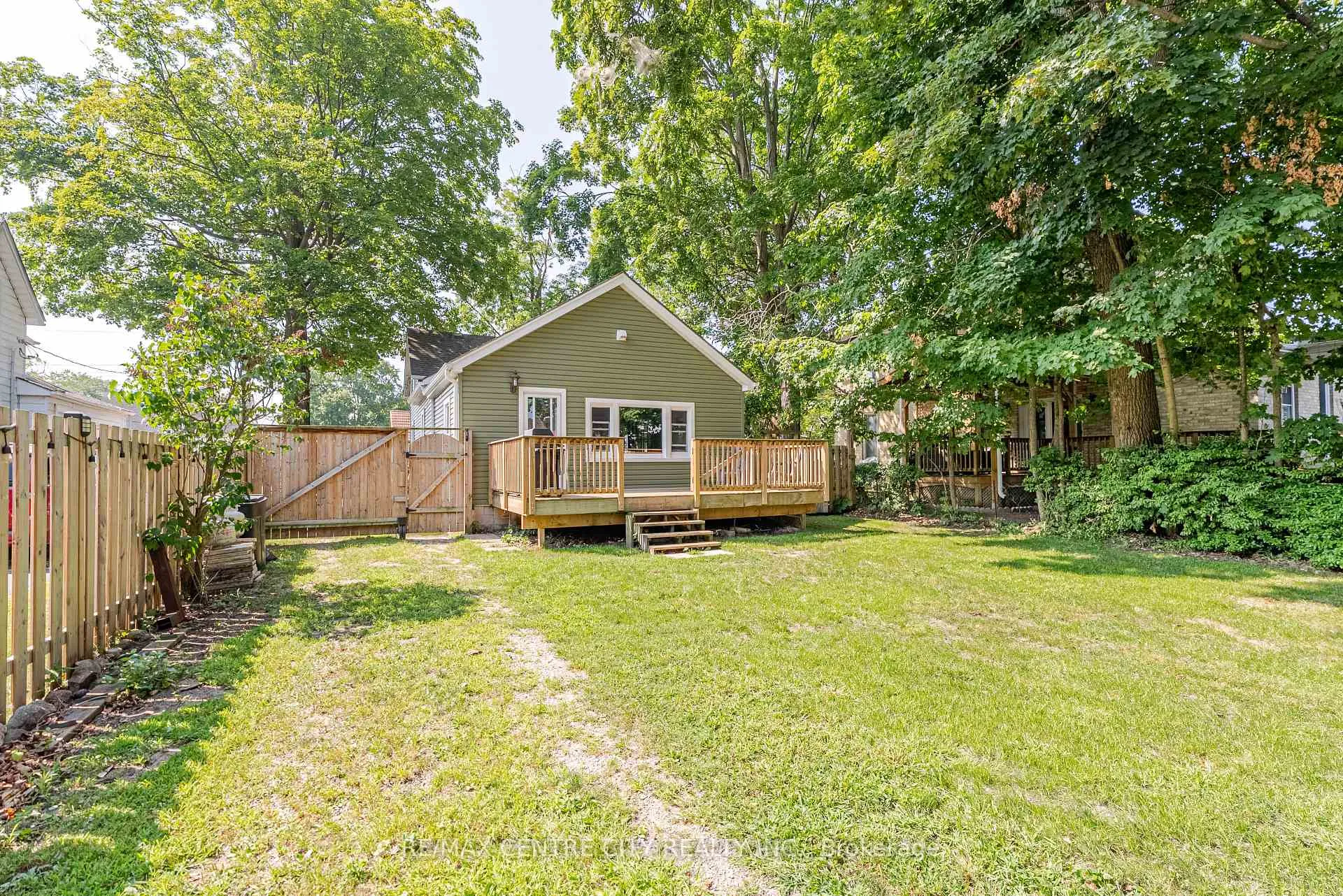 Photo 411 of 55 Pine Street W, Aylmer — HOMEH