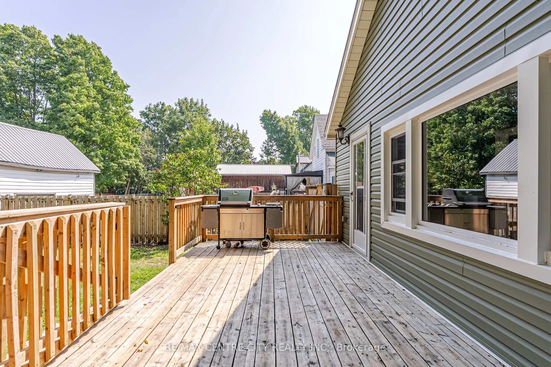 Photo 421 of 55 Pine Street W, Aylmer — HOMEH