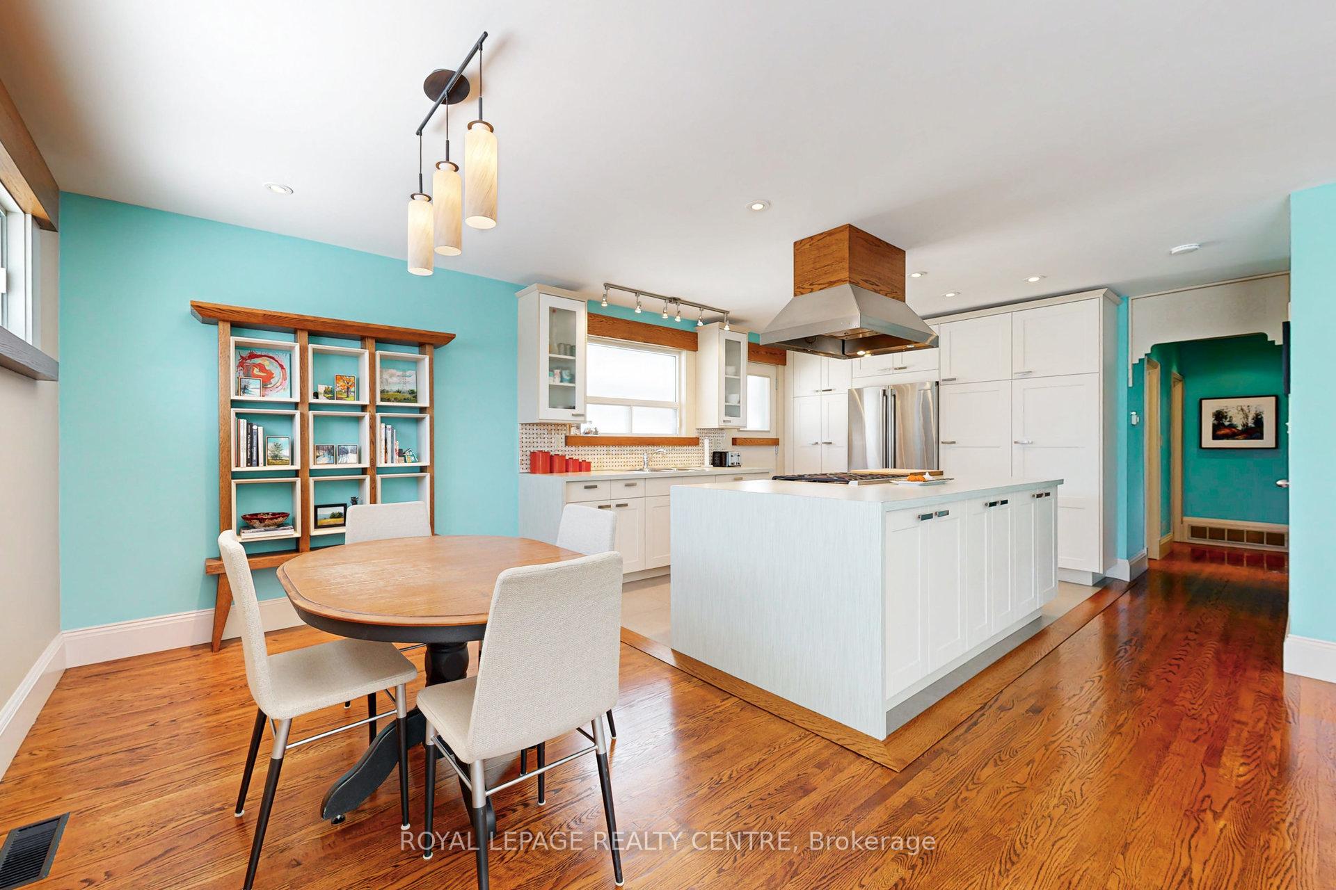 Photo 10 of 23 Templar Drive, Etobicoke, Kingsview Village-The Westway — HOMEH