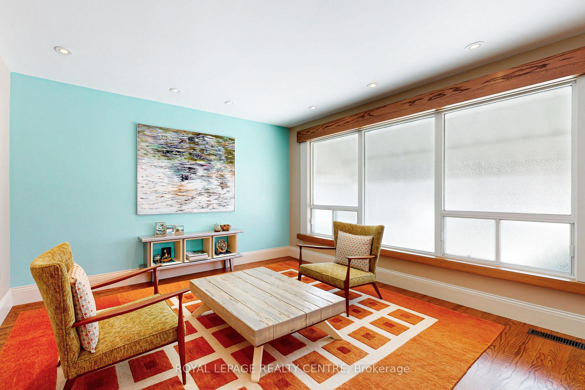 Photo 12 of 23 Templar Drive, Etobicoke, Kingsview Village-The Westway — HOMEH