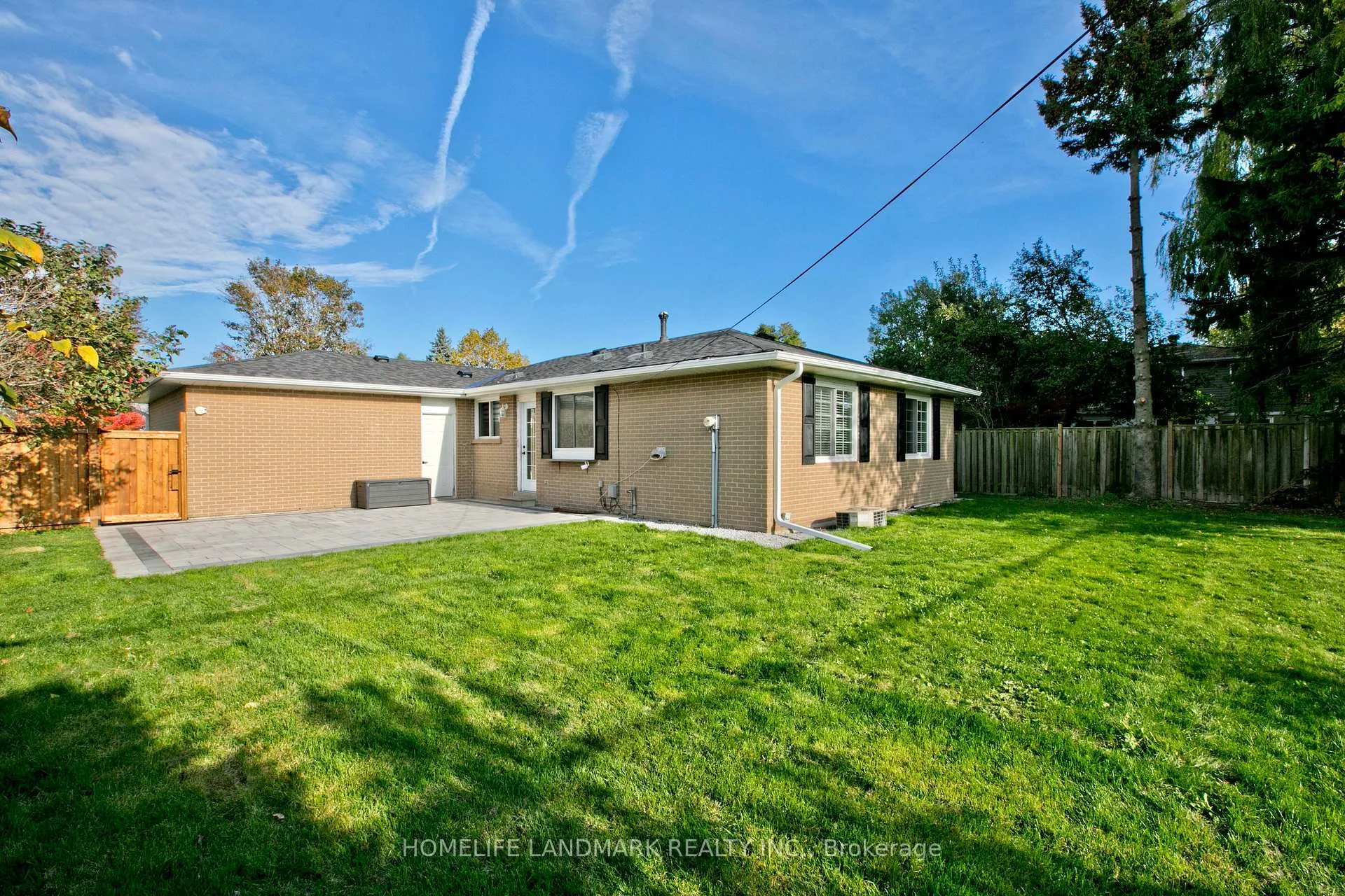 Photo 300 of 35 Crawford Drive, Ajax, South East — HOMEH