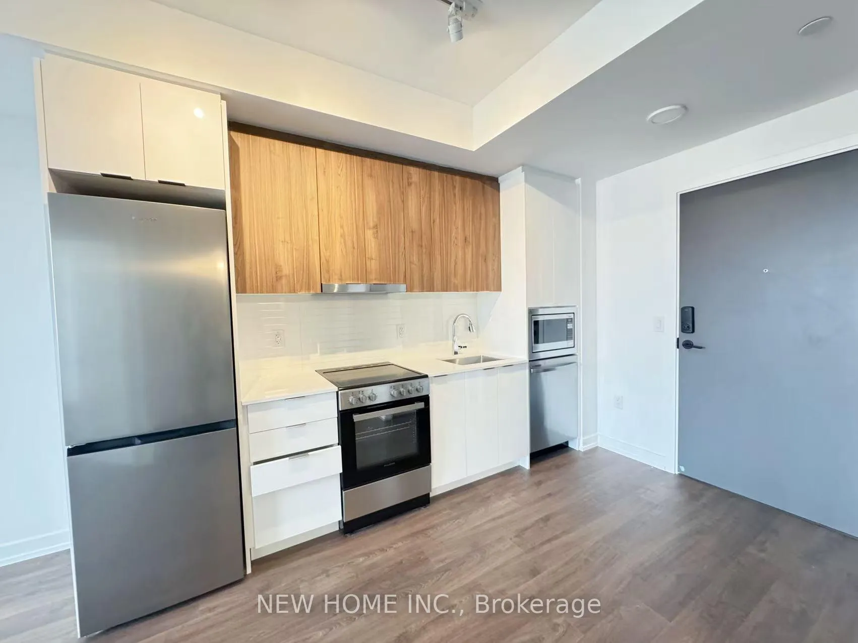 Photo 2 of Unit 210, 9751 Markham Road, Markham, Greensborough — HOMEH