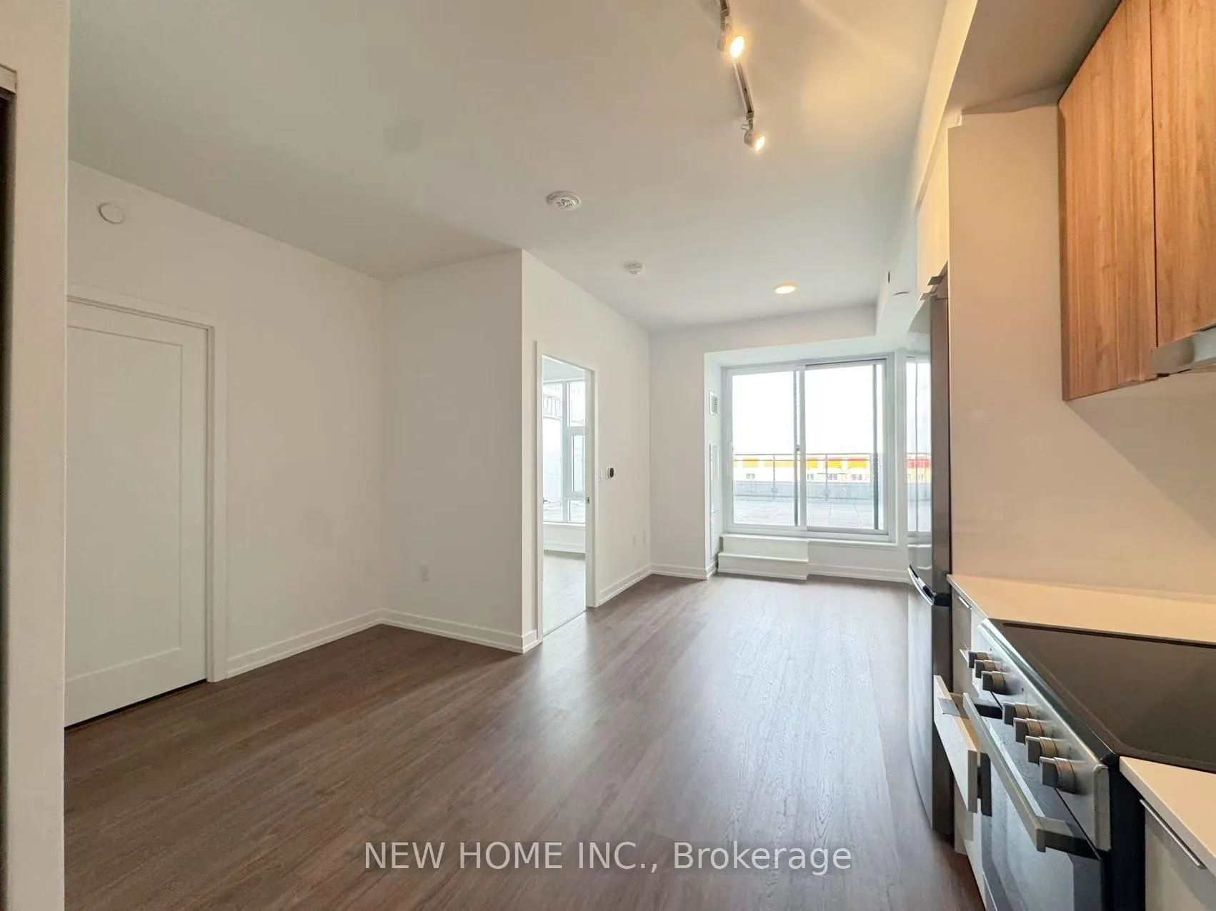 Photo 3 of Unit 210, 9751 Markham Road, Markham, Greensborough — HOMEH