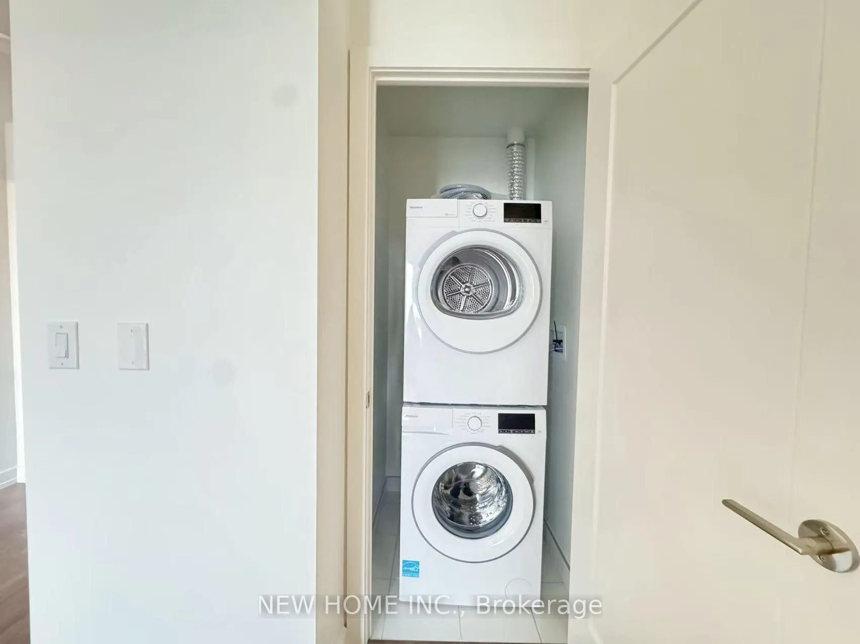 Photo 11 of Unit 210, 9751 Markham Road, Markham, Greensborough — HOMEH