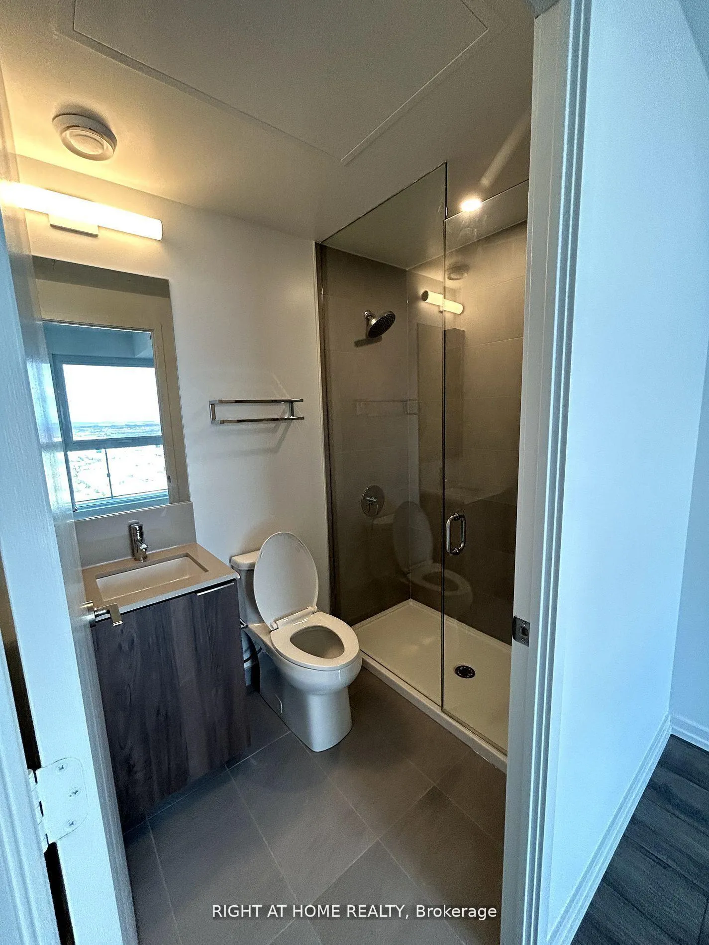 Photo 22 of Unit 5207, 7890 Jane Street, Vaughan, Vaughan Corporate Centre — HOMEH