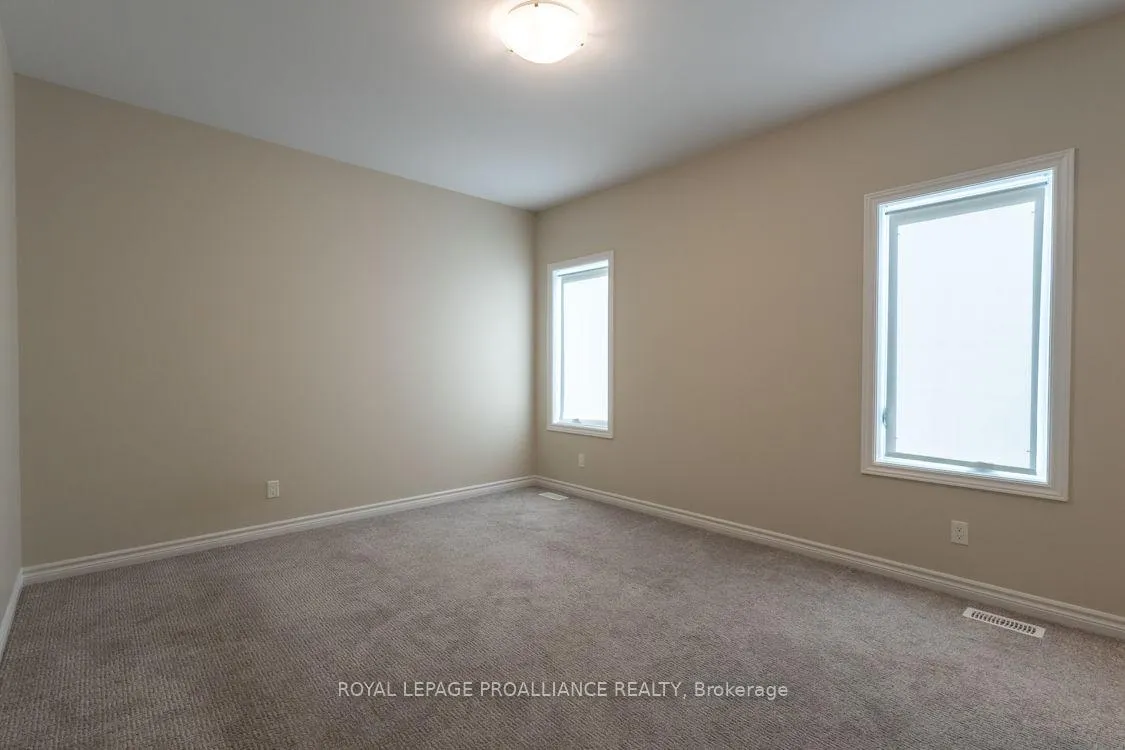 Photo 37 of 23 Redwood Drive, Belleville, Thurlow Ward — HOMEH