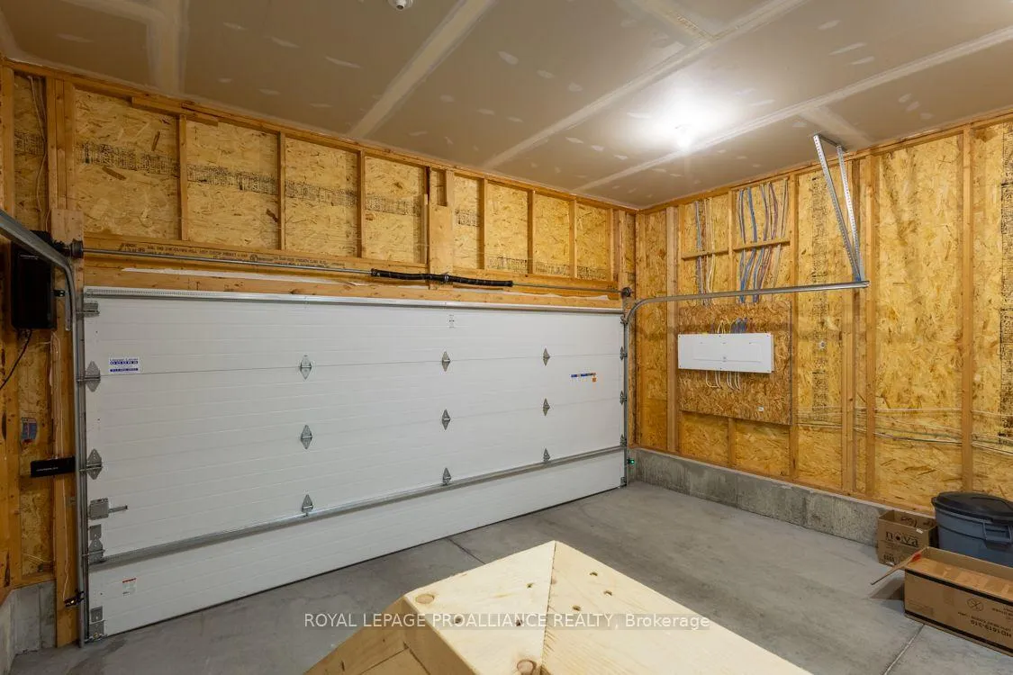 Photo 89 of 23 Redwood Drive, Belleville, Thurlow Ward — HOMEH