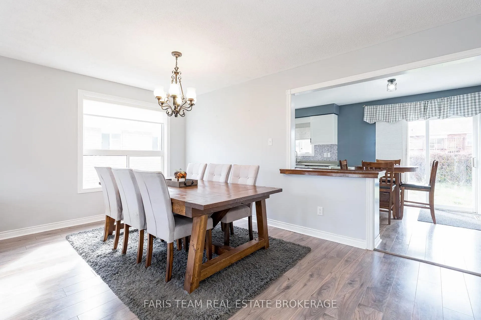 Photo 12 of 24 Marsellus Drive, Barrie, Holly — HOMEH