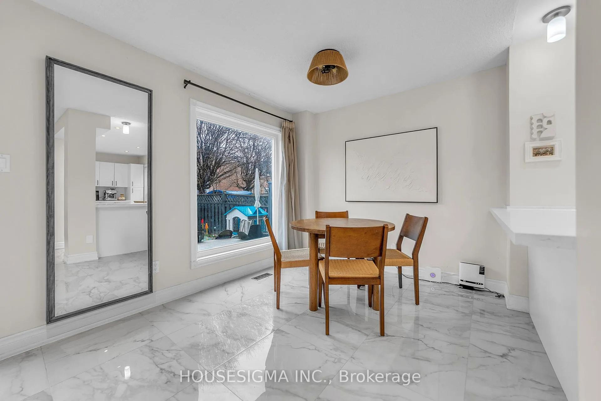 Photo 14 of 353 Brownridge Drive, Vaughan, Brownridge — HOMEH