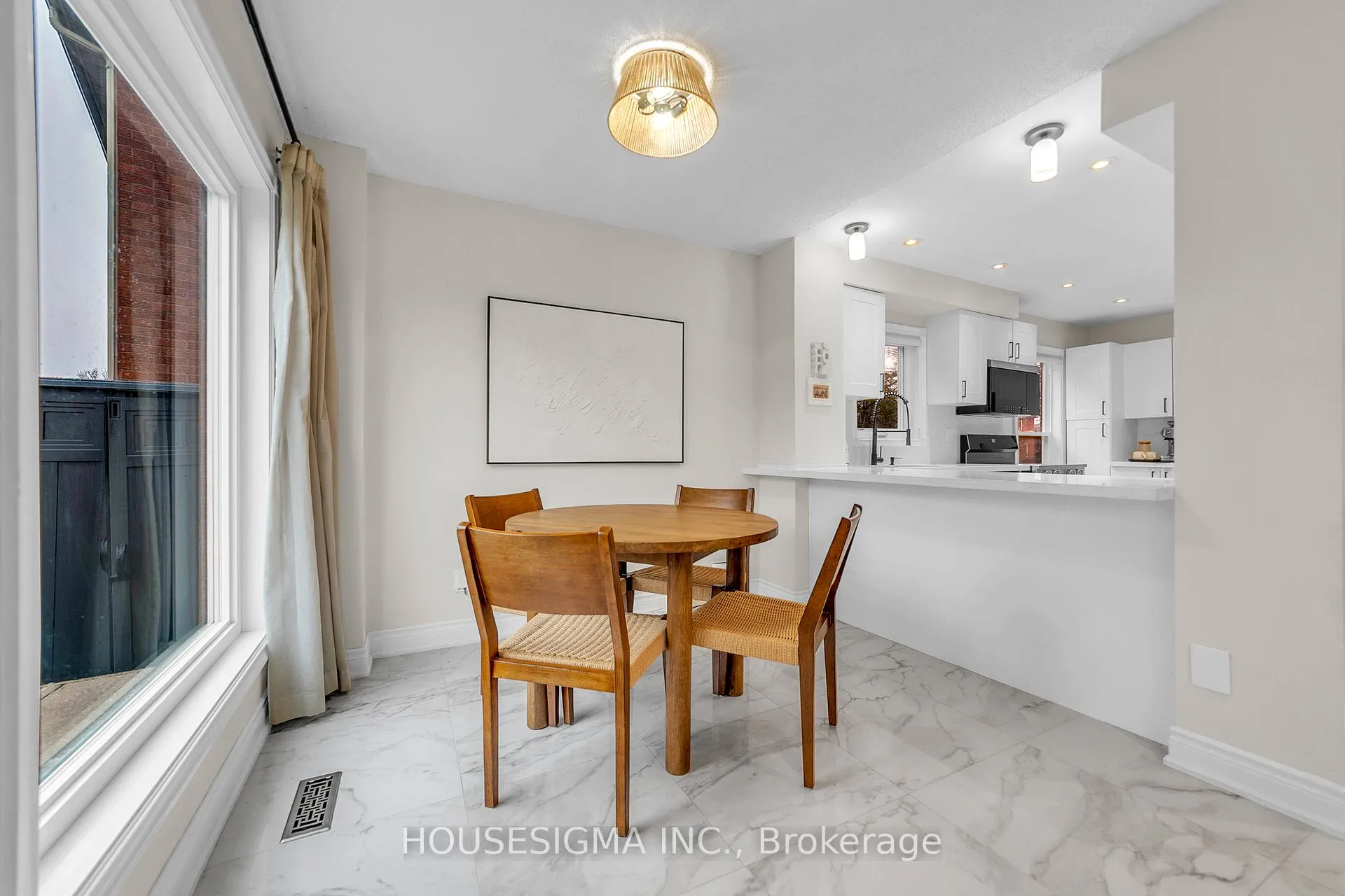 Photo 15 of 353 Brownridge Drive, Vaughan, Brownridge — HOMEH