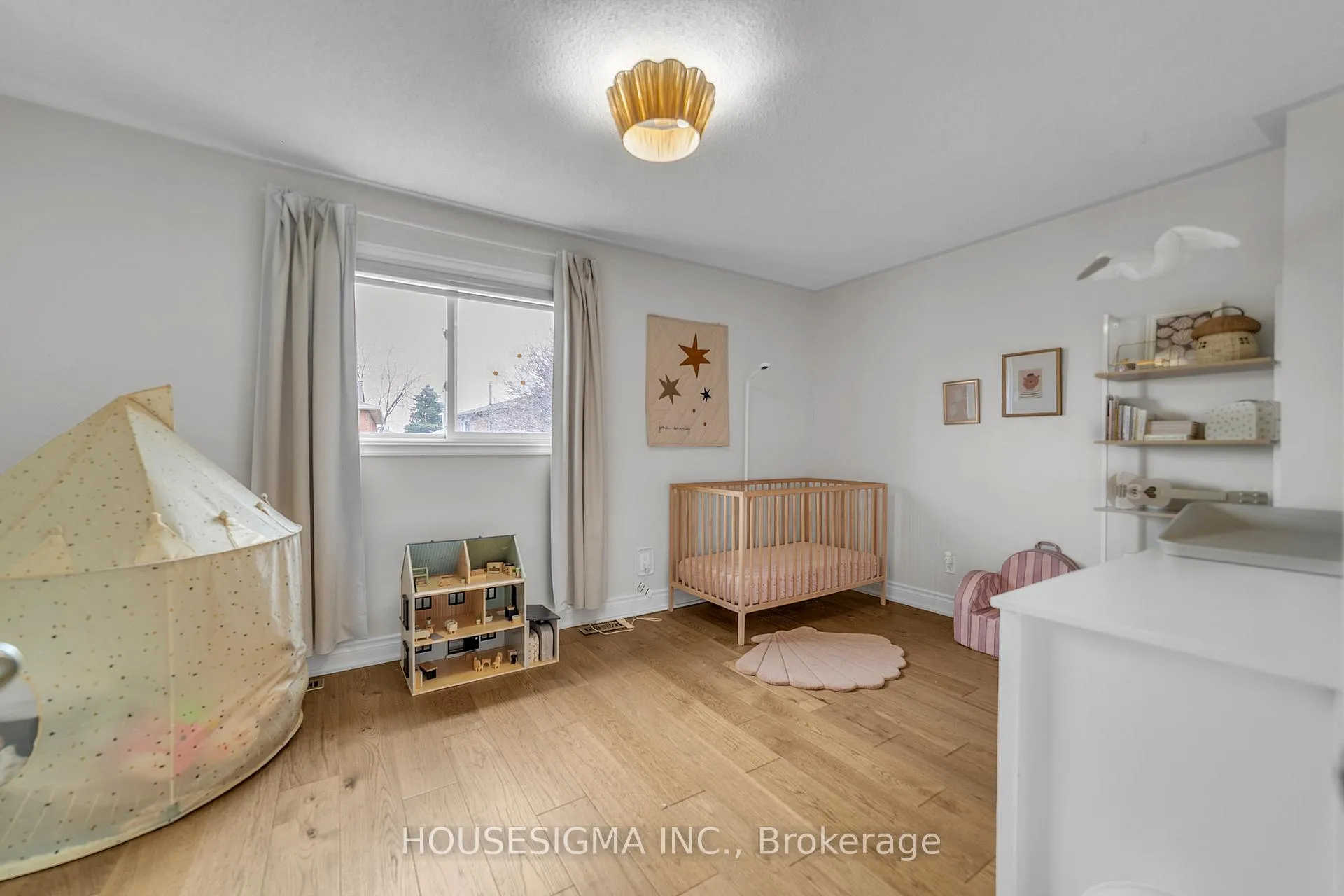 Photo 21 of 353 Brownridge Drive, Vaughan, Brownridge — HOMEH