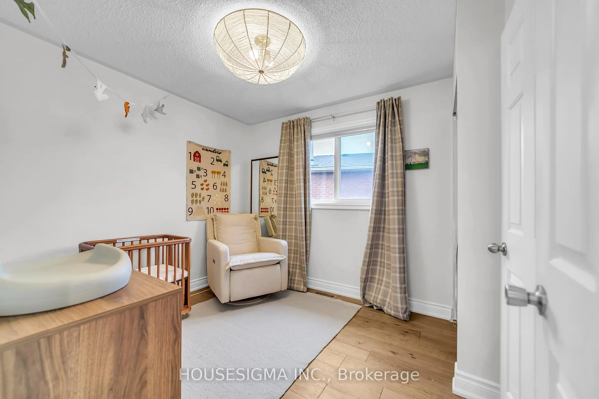 Photo 22 of 353 Brownridge Drive, Vaughan, Brownridge — HOMEH