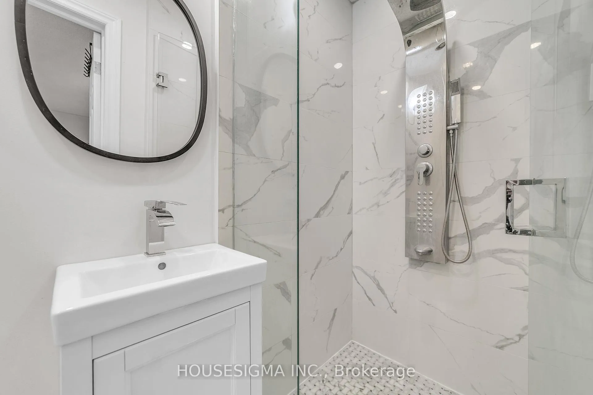 Photo 28 of 353 Brownridge Drive, Vaughan, Brownridge — HOMEH