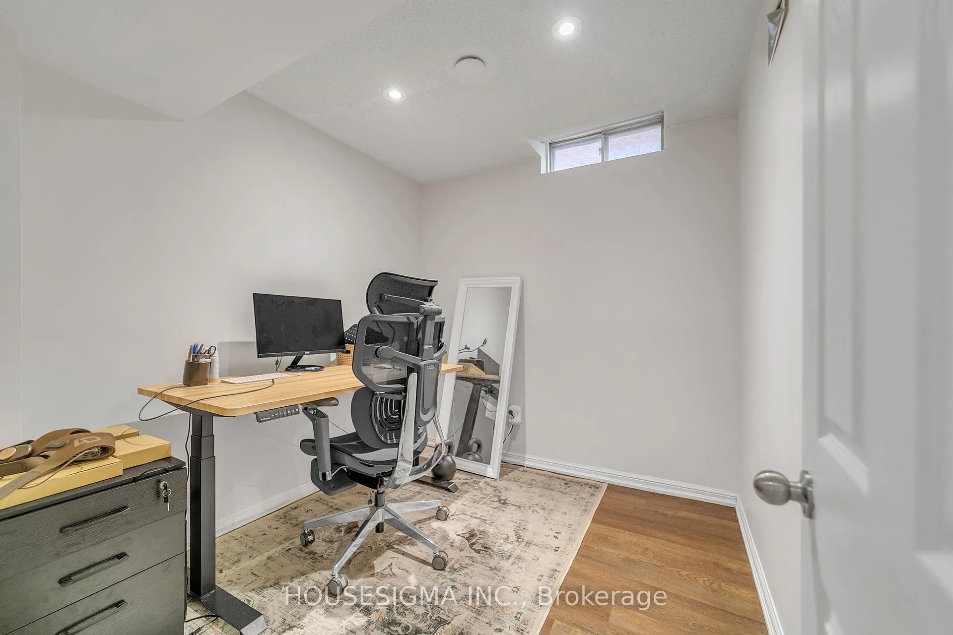 Photo 37 of 353 Brownridge Drive, Vaughan, Brownridge — HOMEH