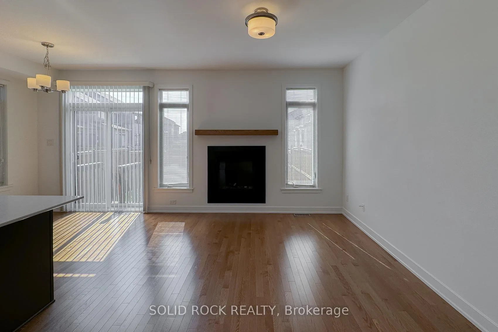 Photo 182 of 889 Solarium Avenue, Ottawa, Riverside South/Gloucester Glen — HOMEH