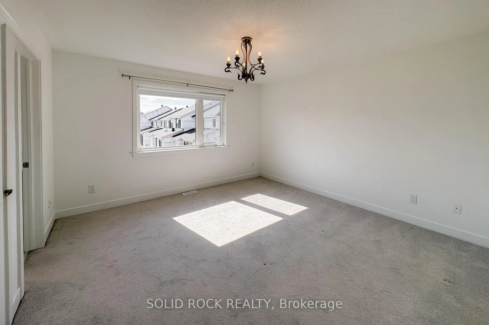 Photo 234 of 889 Solarium Avenue, Ottawa, Riverside South/Gloucester Glen — HOMEH
