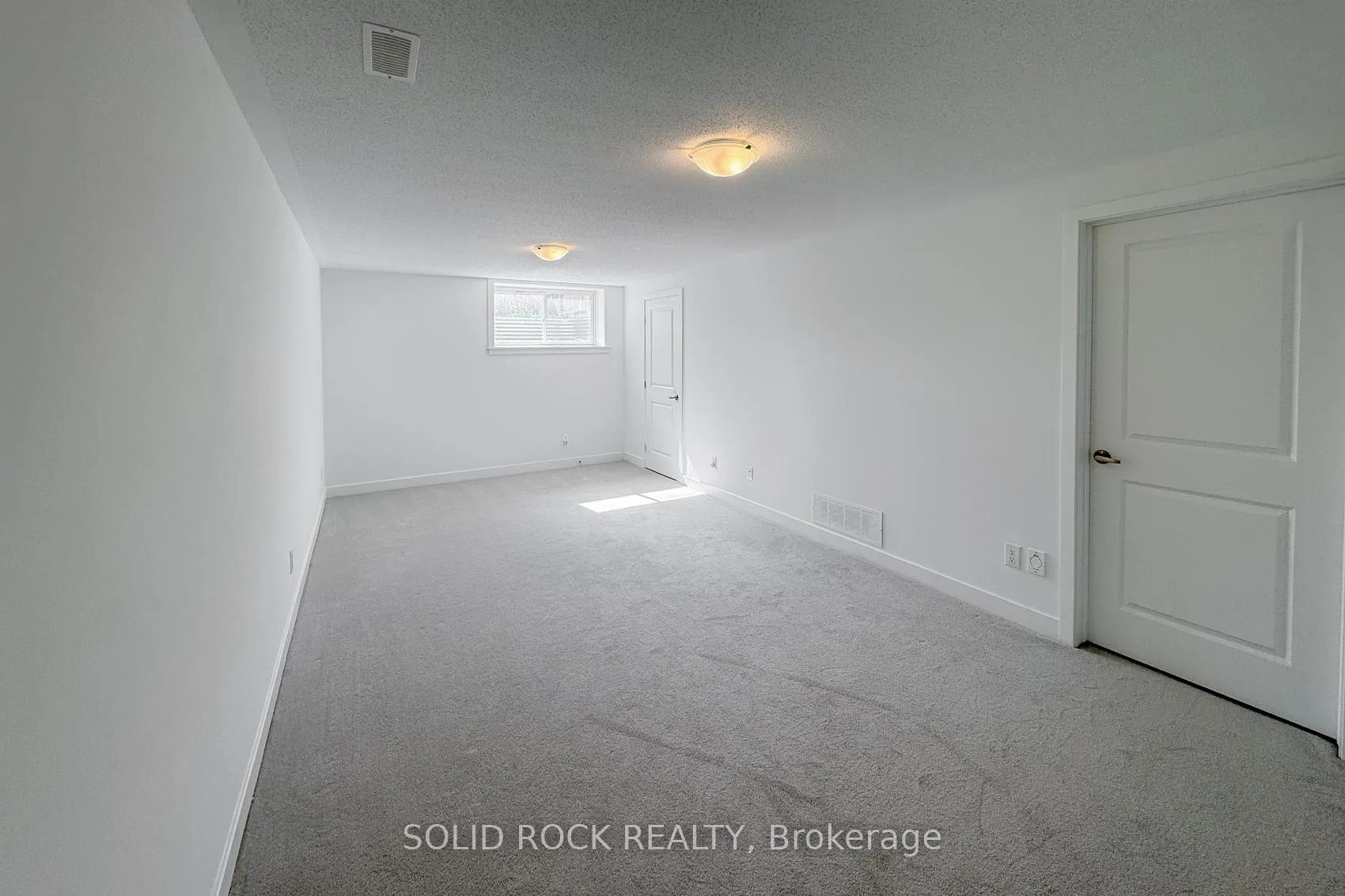 Photo 270 of 889 Solarium Avenue, Ottawa, Riverside South/Gloucester Glen — HOMEH