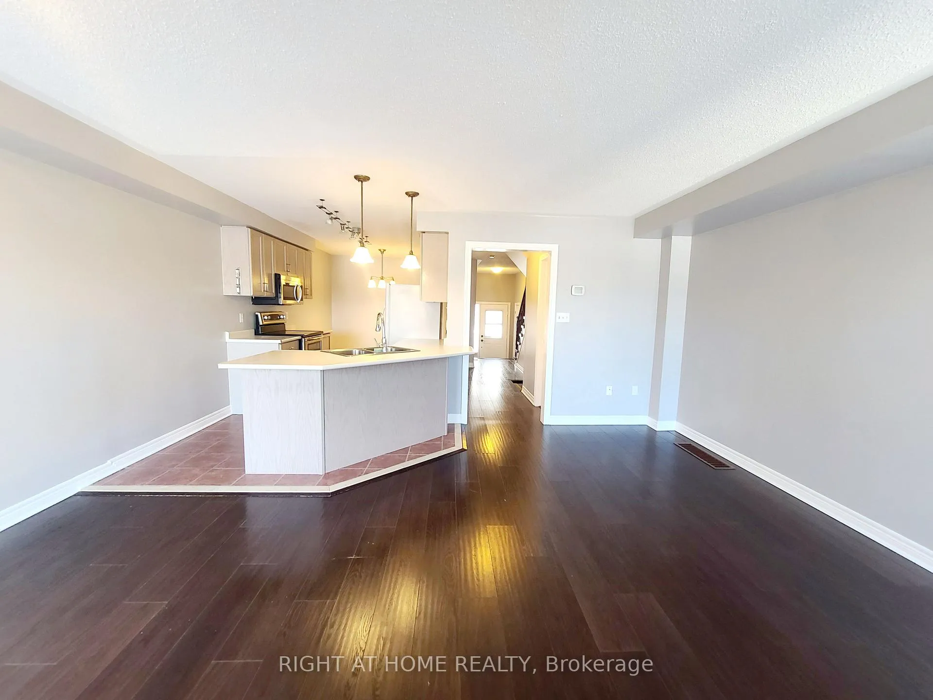 Photo 27 of 99 Snedden Avenue, Aurora, Bayview Wellington — HOMEH