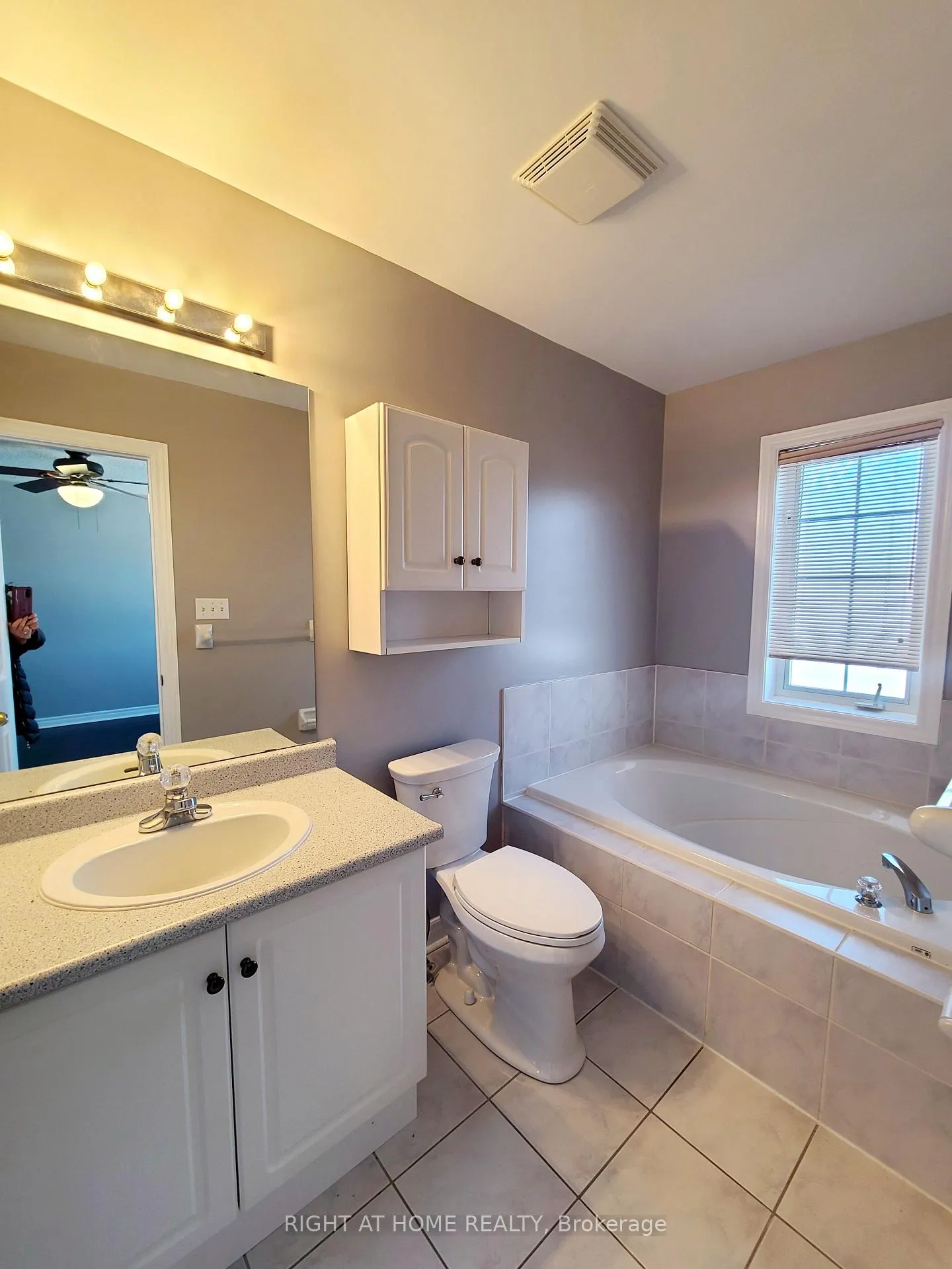 Photo 269 of 99 Snedden Avenue, Aurora, Bayview Wellington — HOMEH