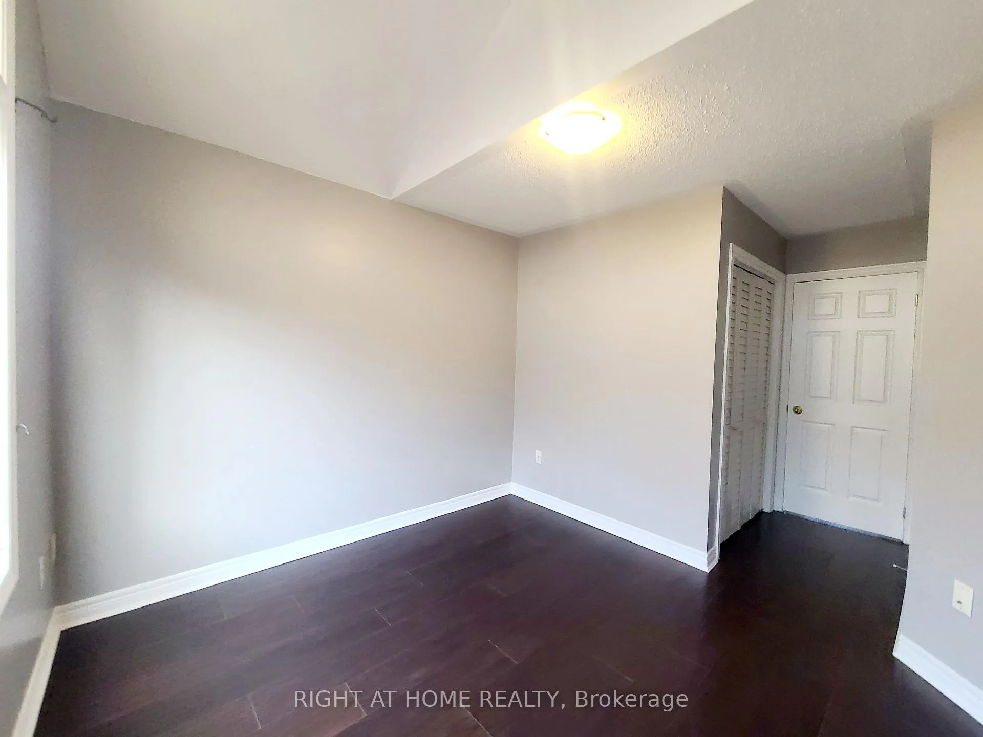 Photo 320 of 99 Snedden Avenue, Aurora, Bayview Wellington — HOMEH
