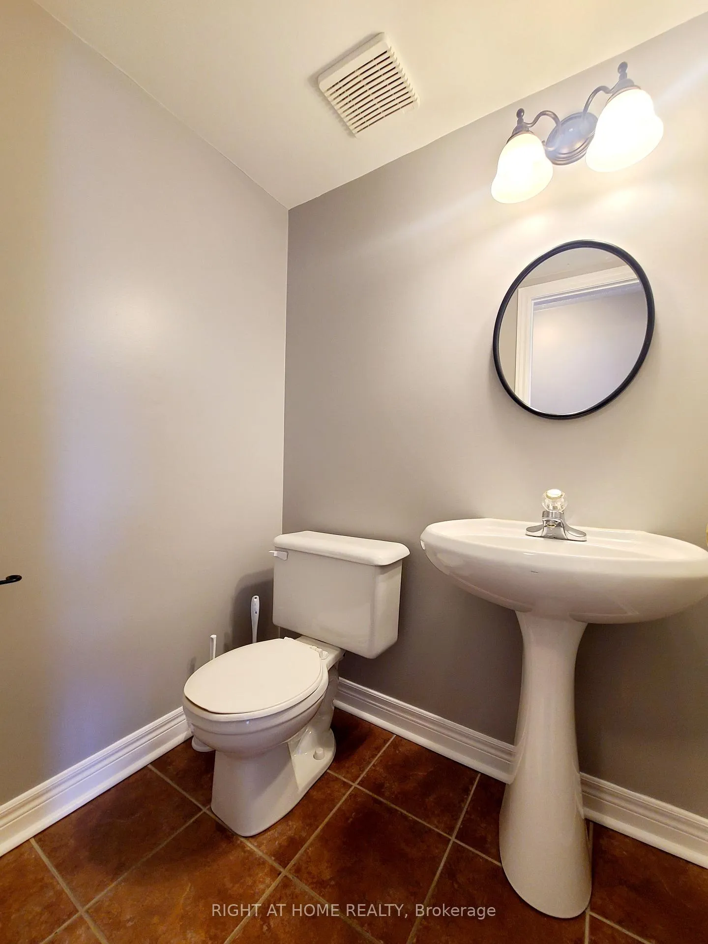 Photo 362 of 99 Snedden Avenue, Aurora, Bayview Wellington — HOMEH