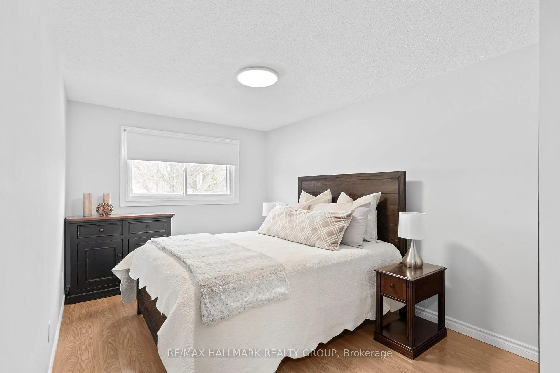 Photo 229 of 68 Valewood Crescent, Ottawa, Blackburn Hamlet — HOMEH