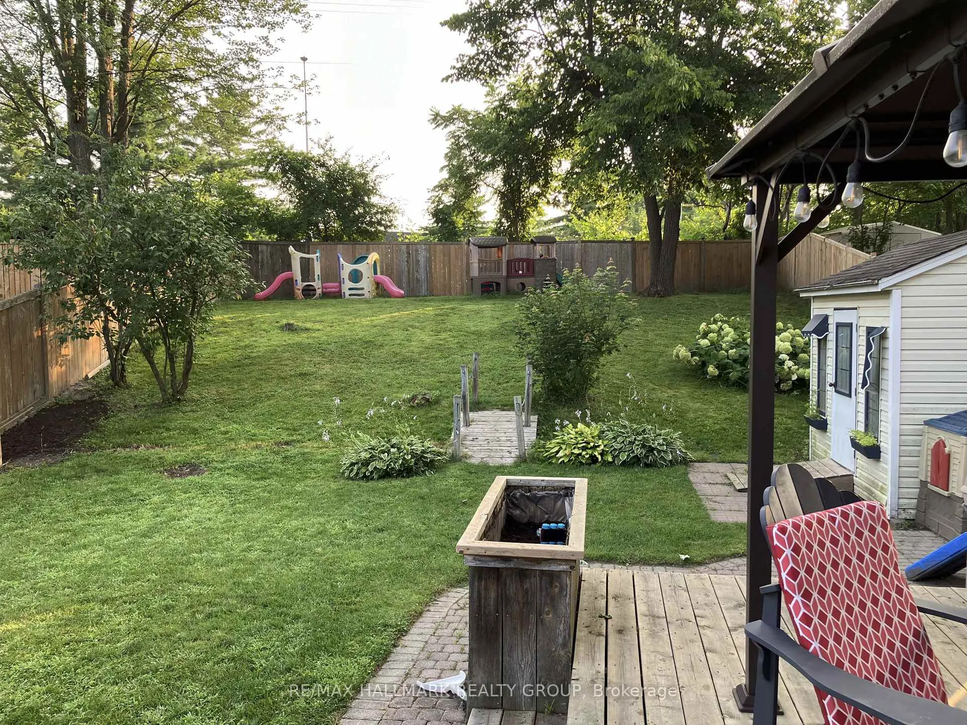 Photo 482 of 68 Valewood Crescent, Ottawa, Blackburn Hamlet — HOMEH