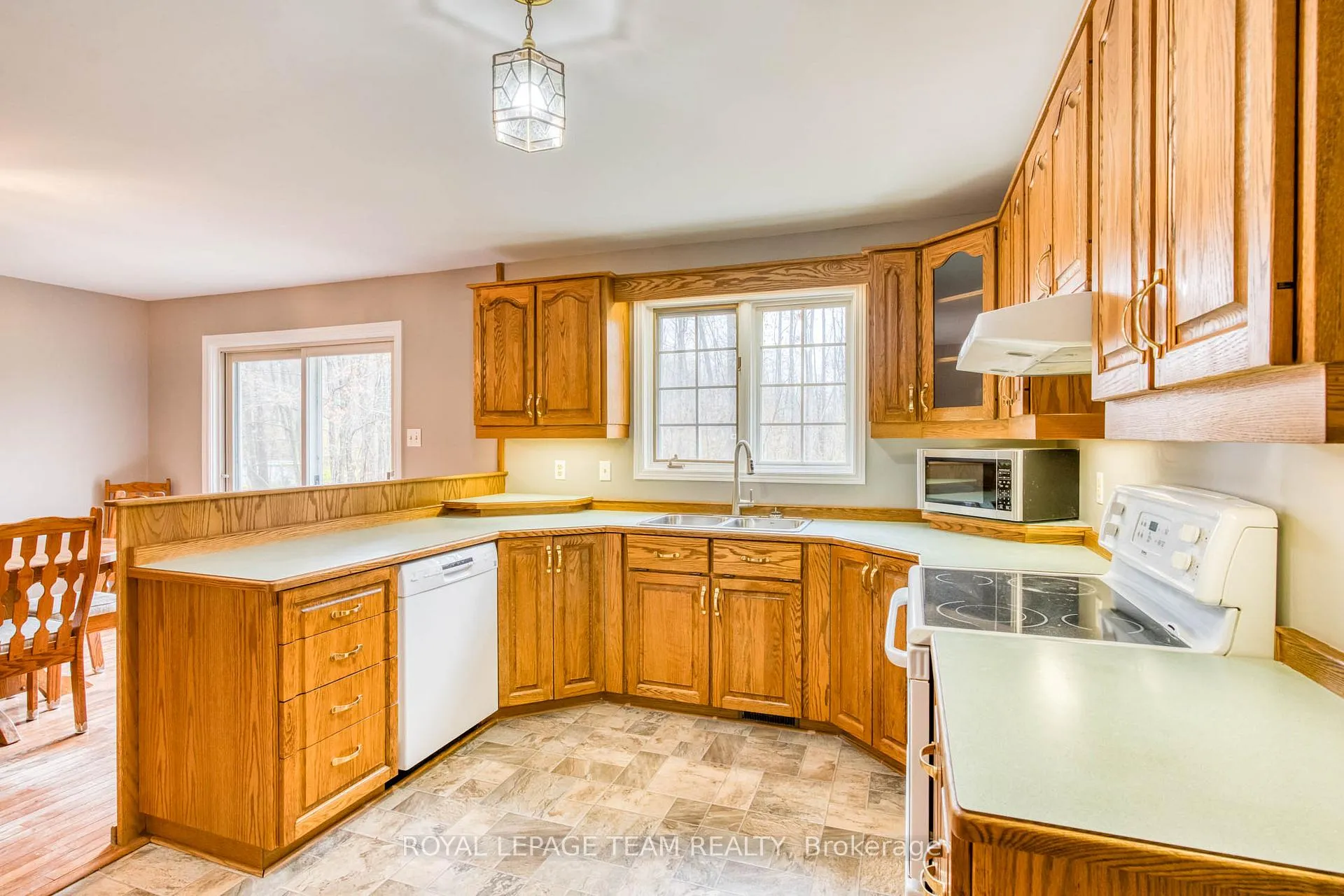 Photo 7 of 188 Hemlock Drive, Beckwith, Beckwith Twp — HOMEH