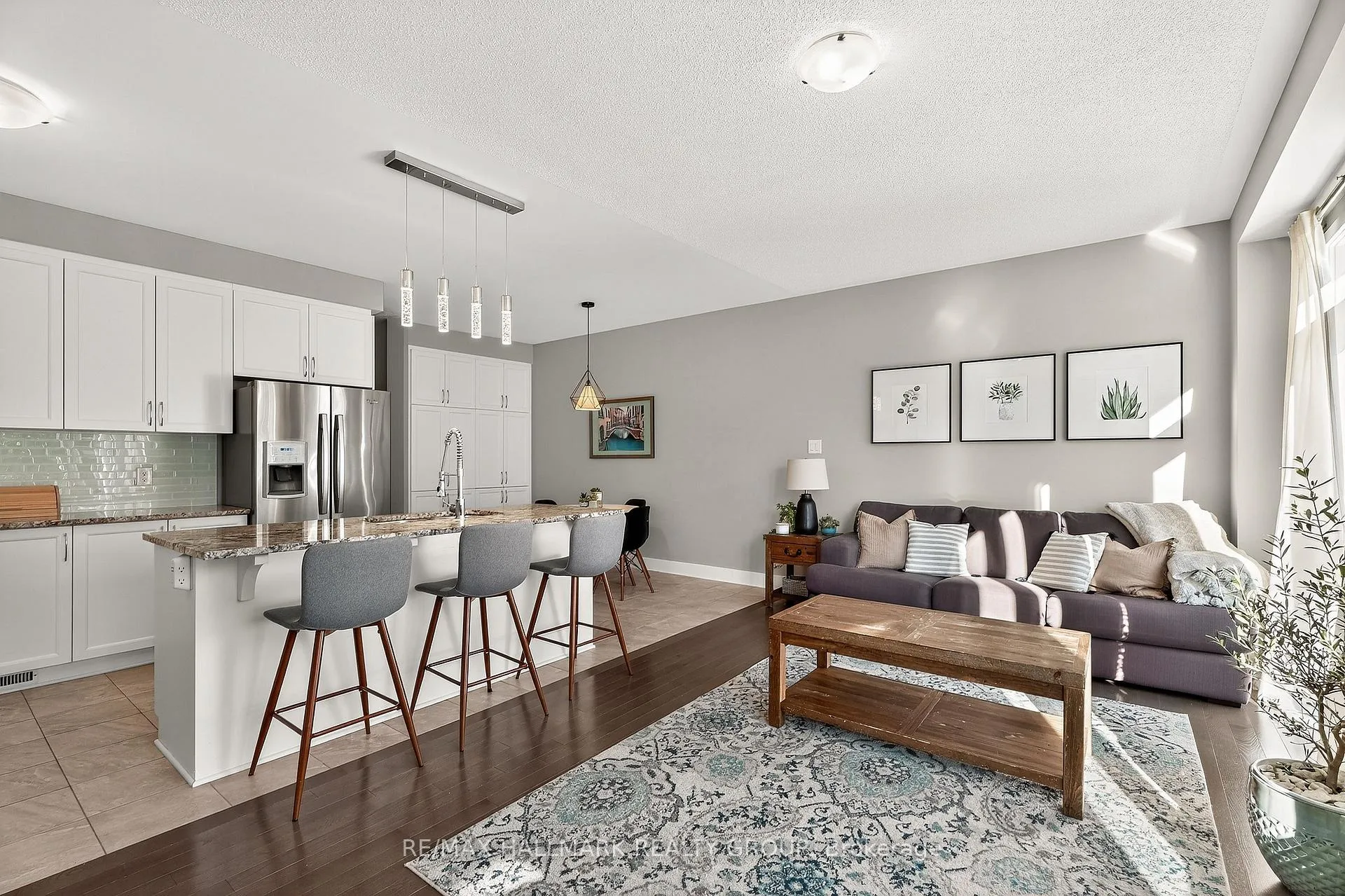 Photo 300 of 332 Gracewood Crescent, Ottawa, Blossom Park/Kemp Park/Findlay Creek — HOMEH