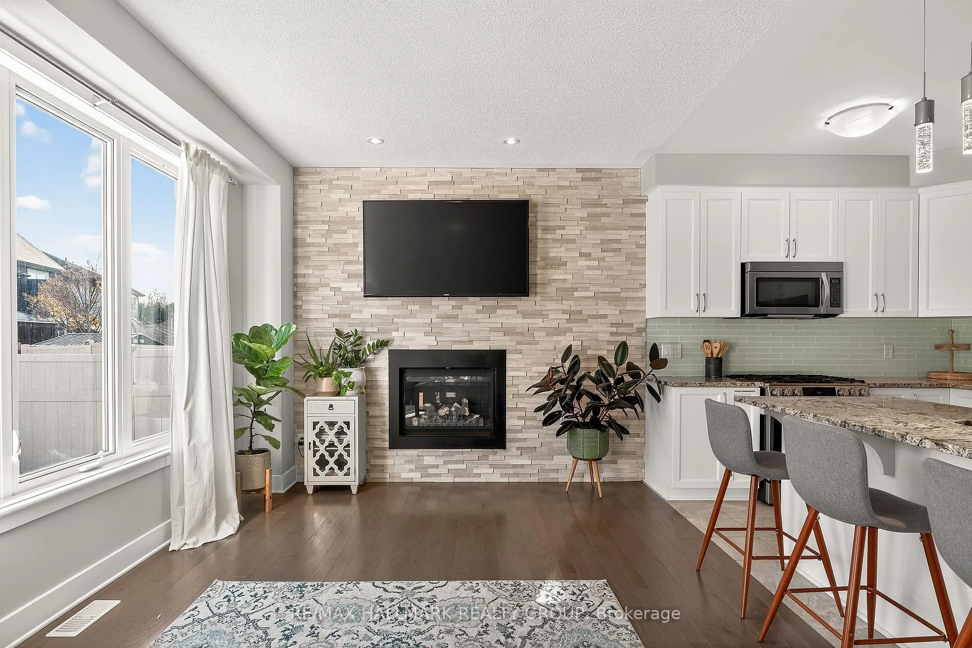 Photo 312 of 332 Gracewood Crescent, Ottawa, Blossom Park/Kemp Park/Findlay Creek — HOMEH