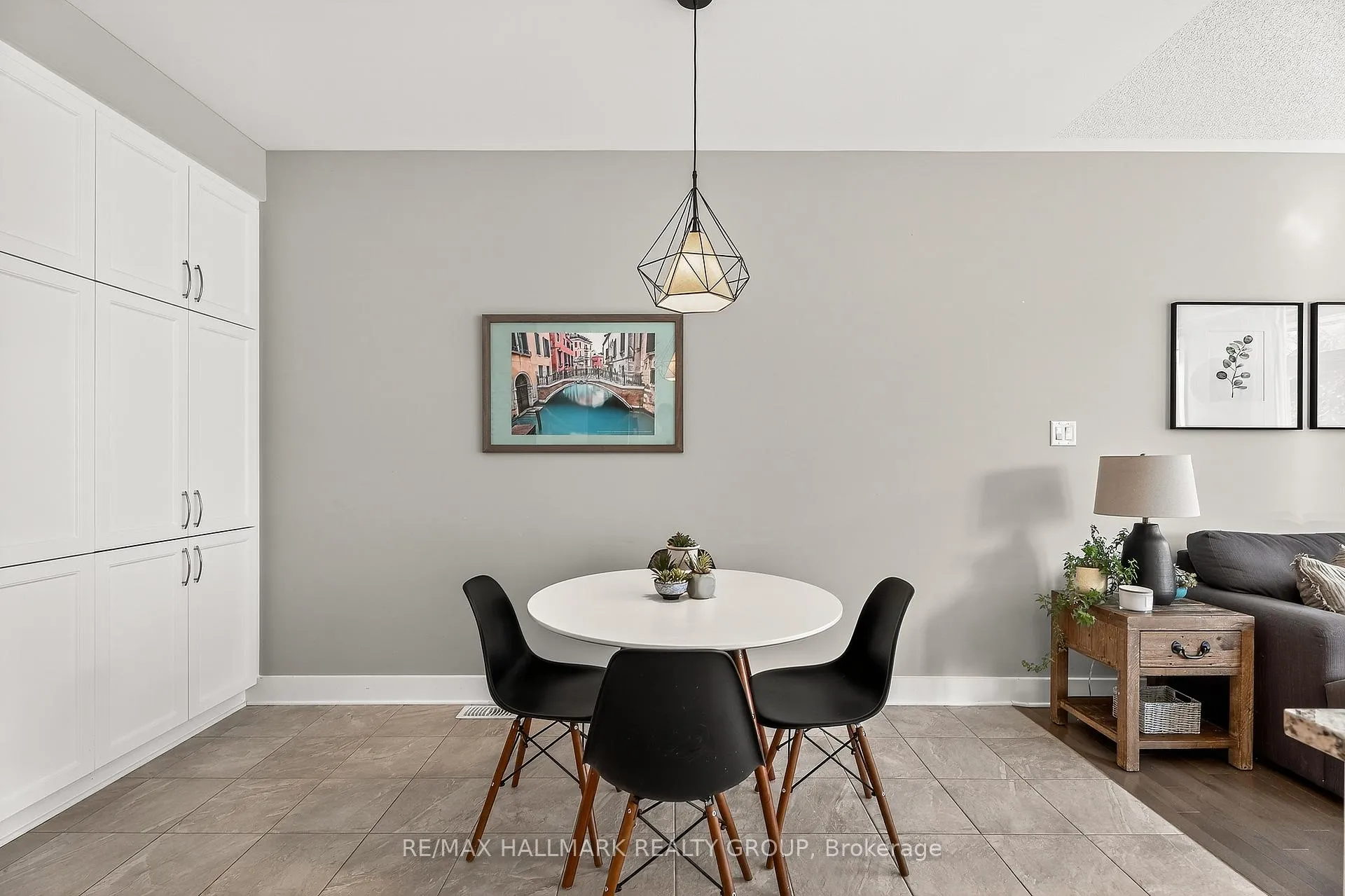 Photo 349 of 332 Gracewood Crescent, Ottawa, Blossom Park/Kemp Park/Findlay Creek — HOMEH