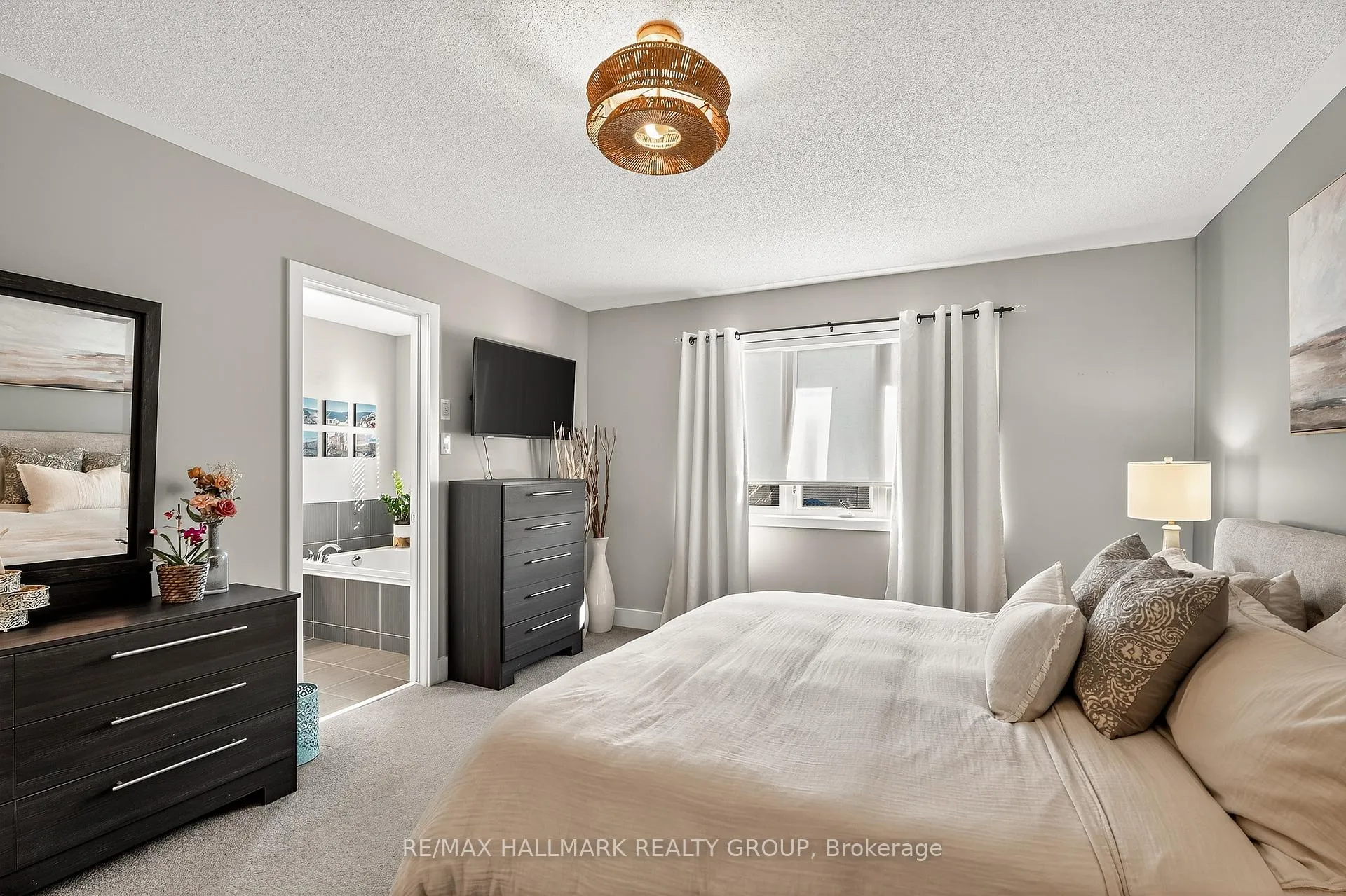 Photo 376 of 332 Gracewood Crescent, Ottawa, Blossom Park/Kemp Park/Findlay Creek — HOMEH