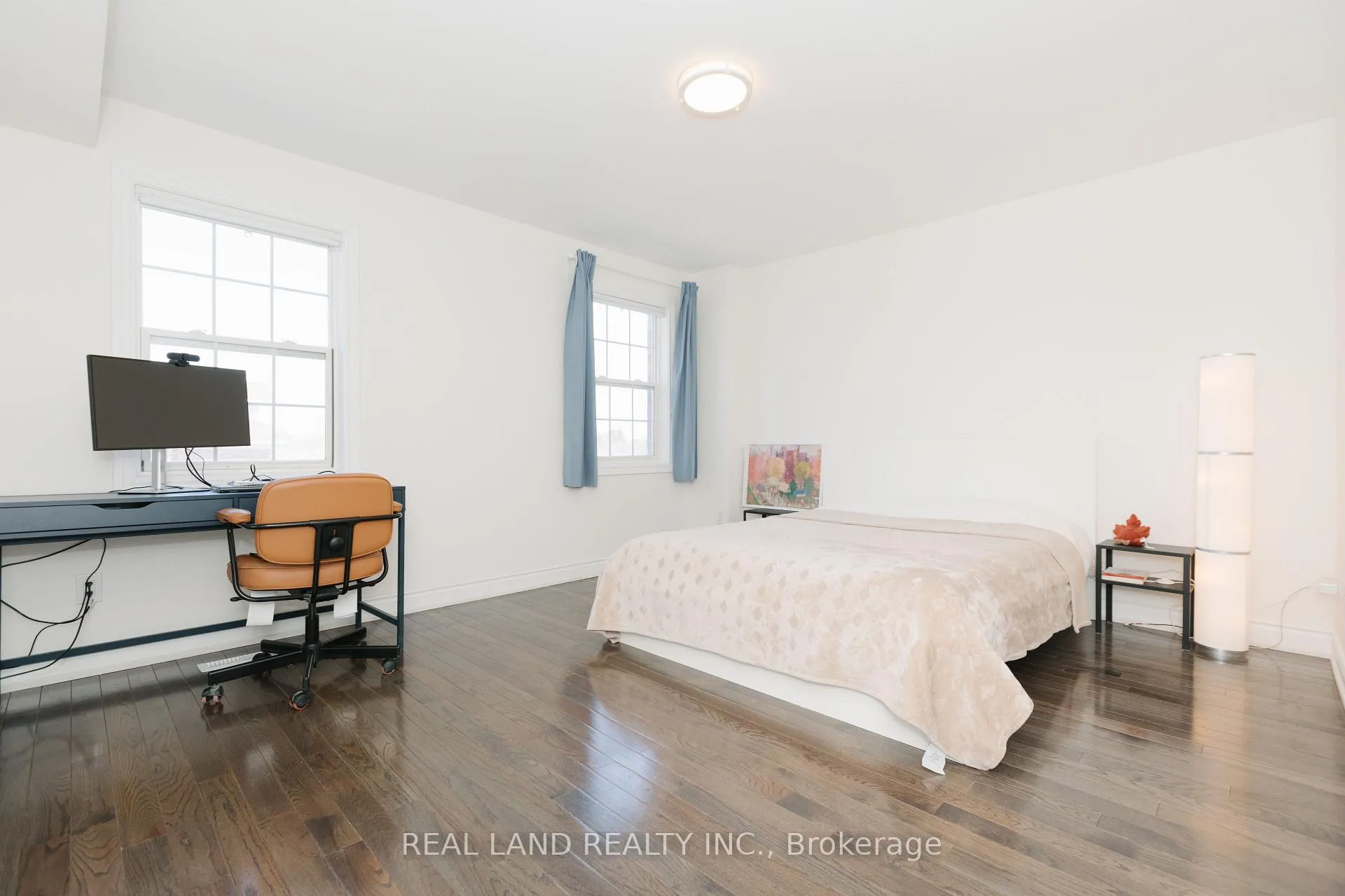 Photo 21 of 22 Loring Doolittle Court, Aurora, Aurora Village — HOMEH