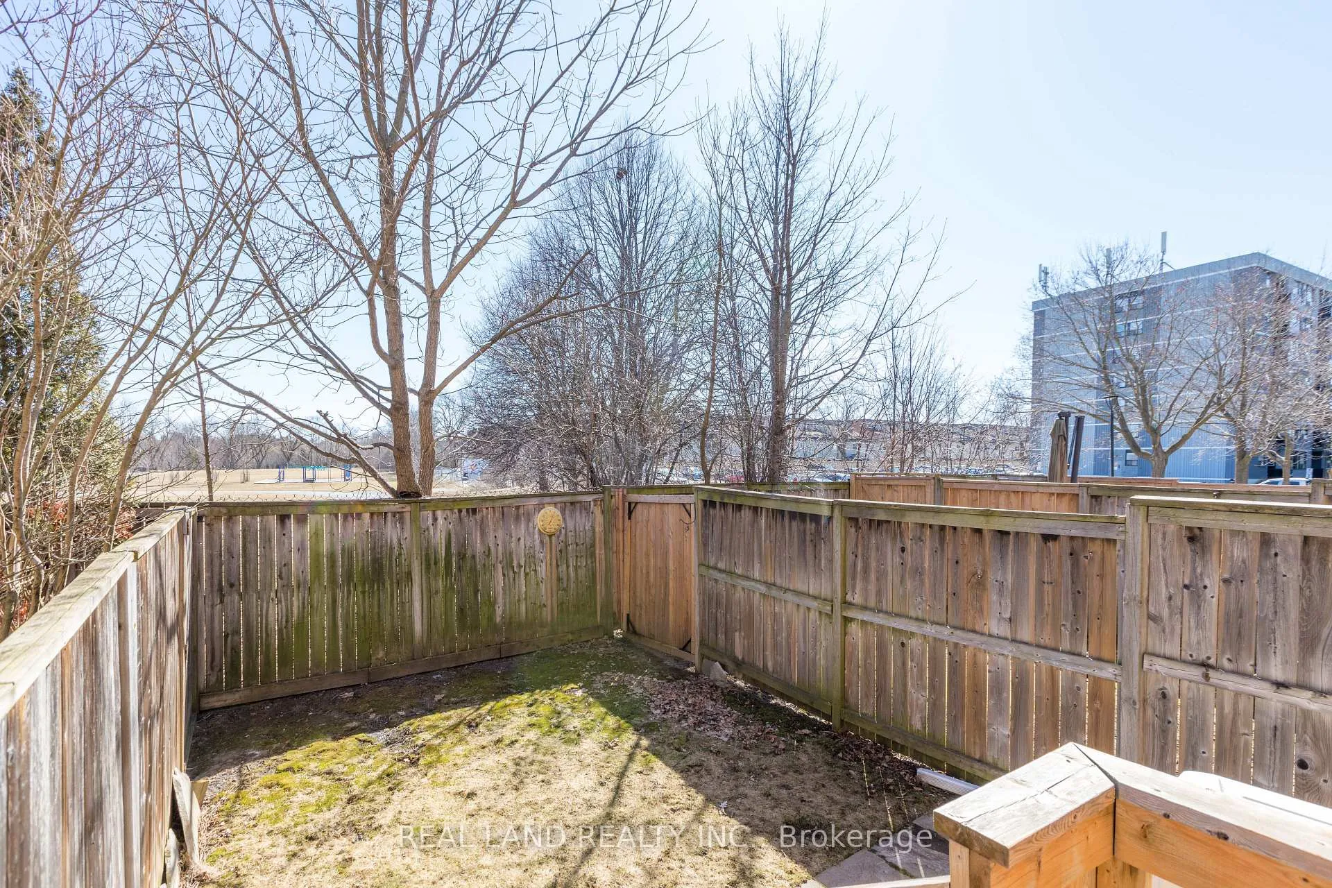 Photo 39 of 22 Loring Doolittle Court, Aurora, Aurora Village — HOMEH