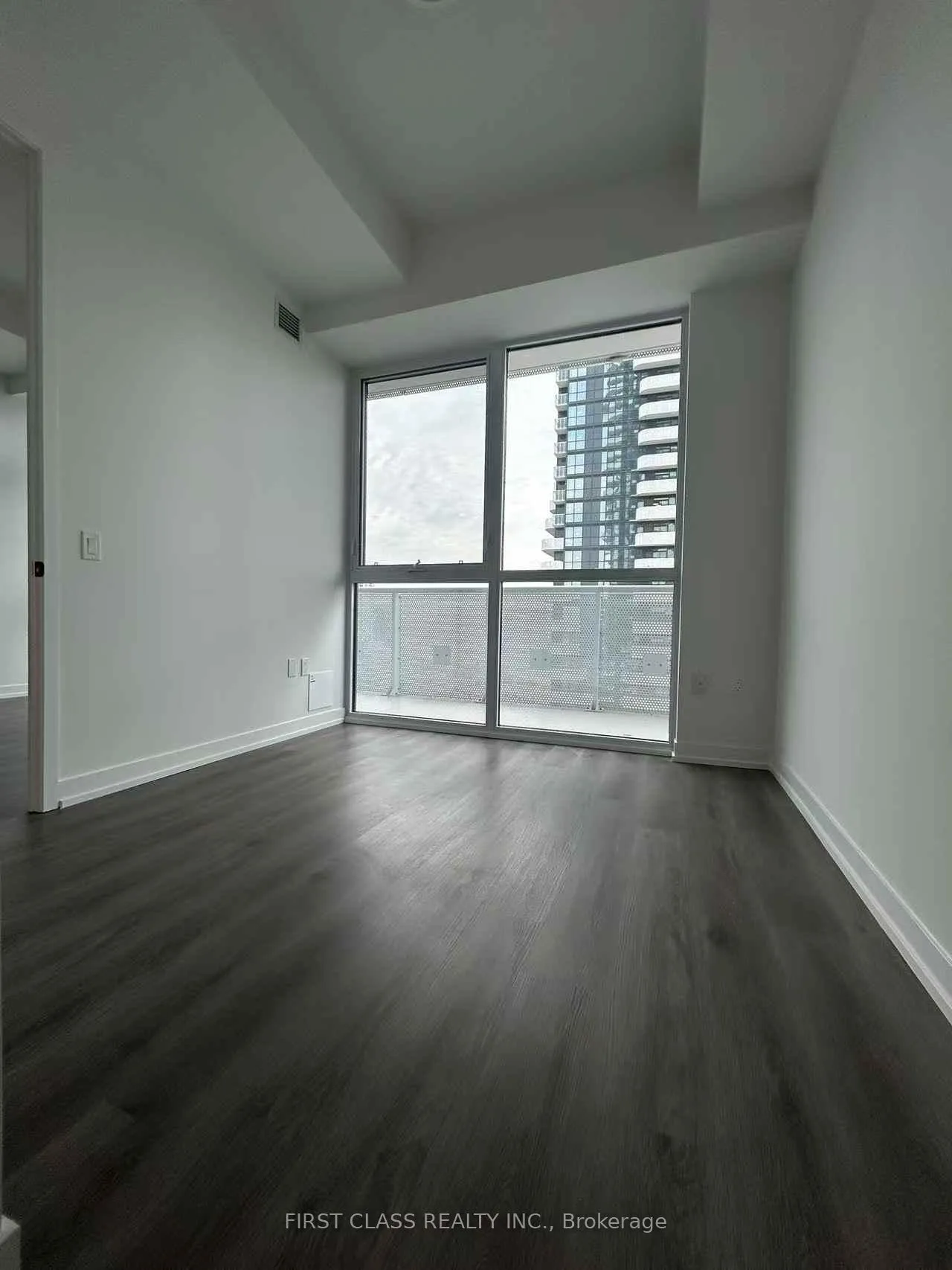 Photo 4 of Unit 3615, 225 Commerce Street W, Vaughan, Vaughan Corporate Centre — HOMEH