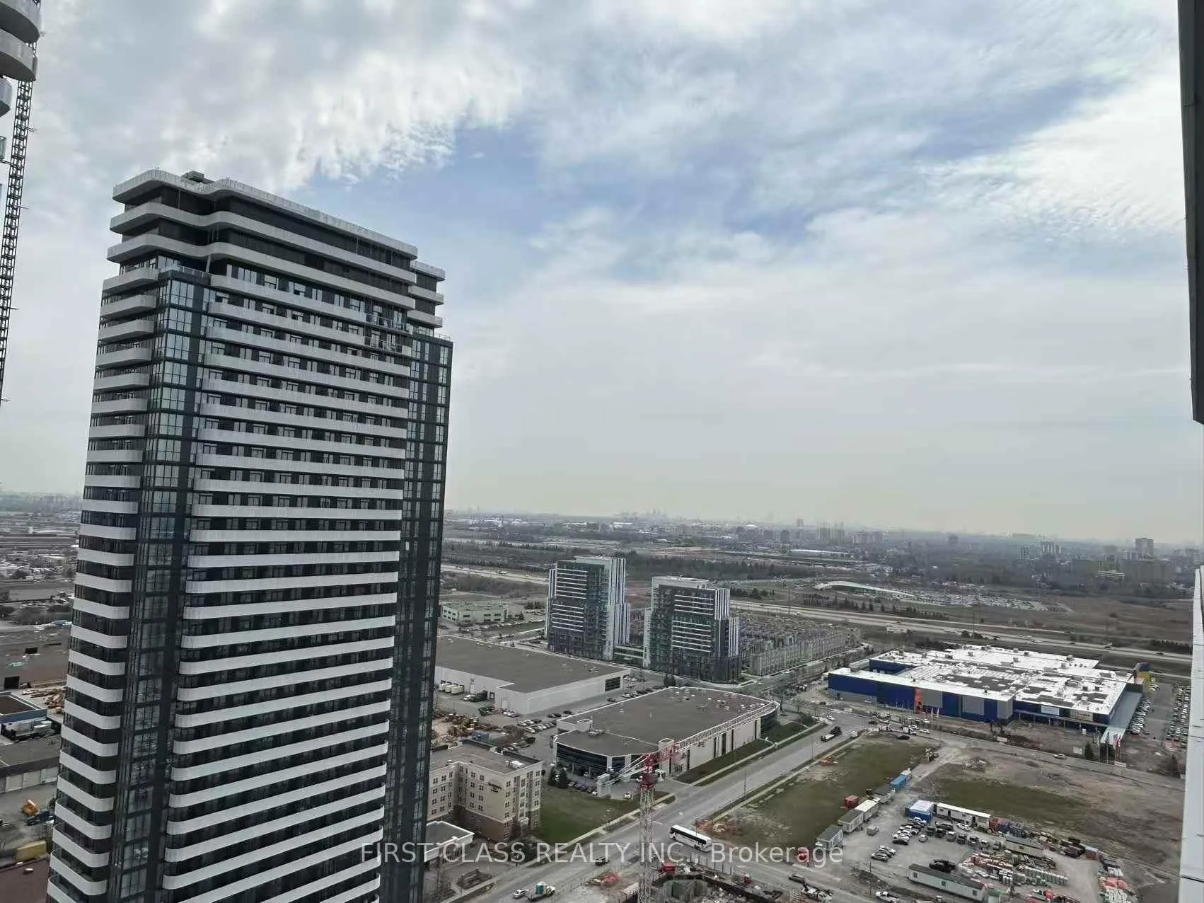 Photo 7 of Unit 3615, 225 Commerce Street W, Vaughan, Vaughan Corporate Centre — HOMEH