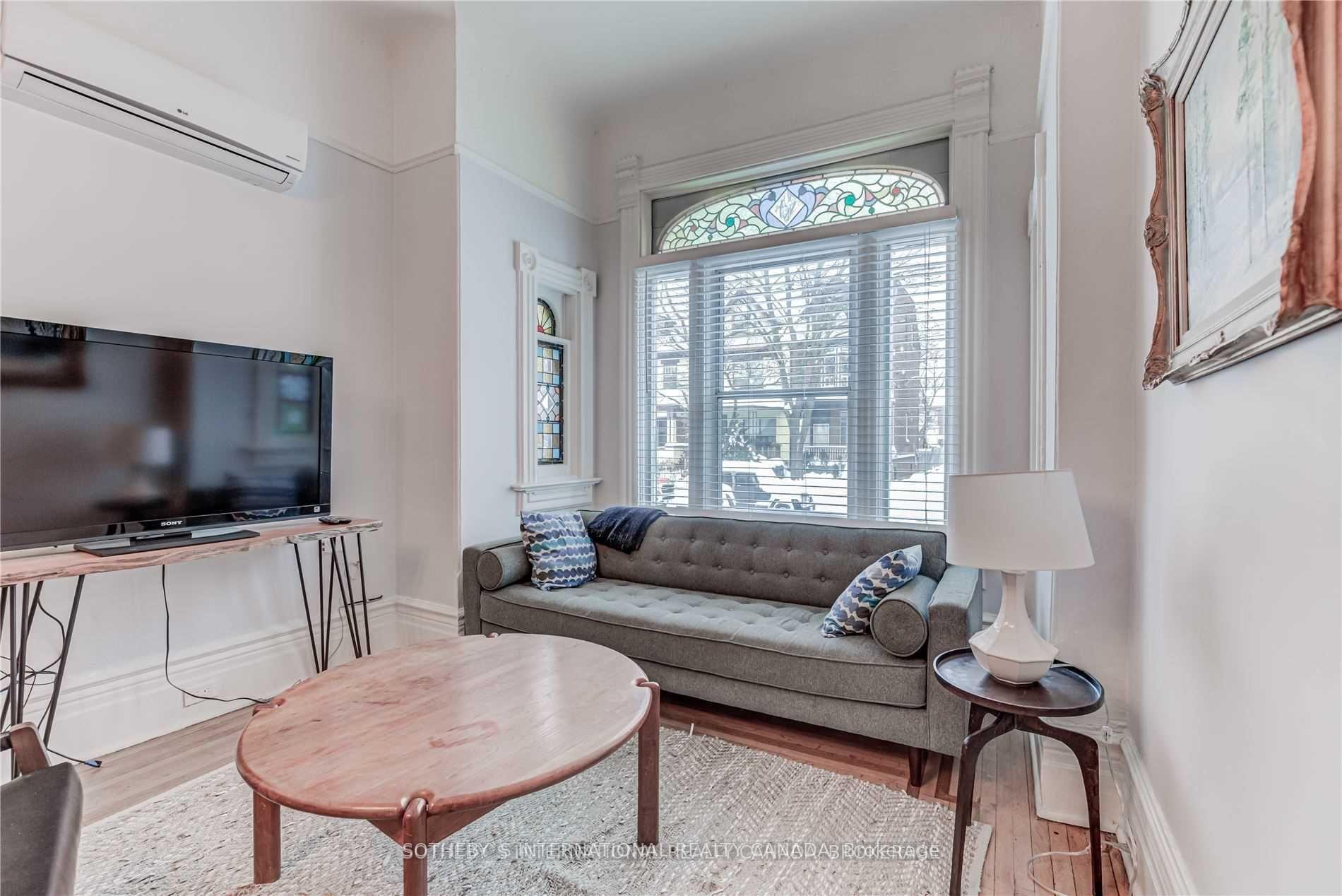 Photo 2 of Unit 2, 324 Markham Street, Toronto, Palmerston-Little Italy — HOMEH