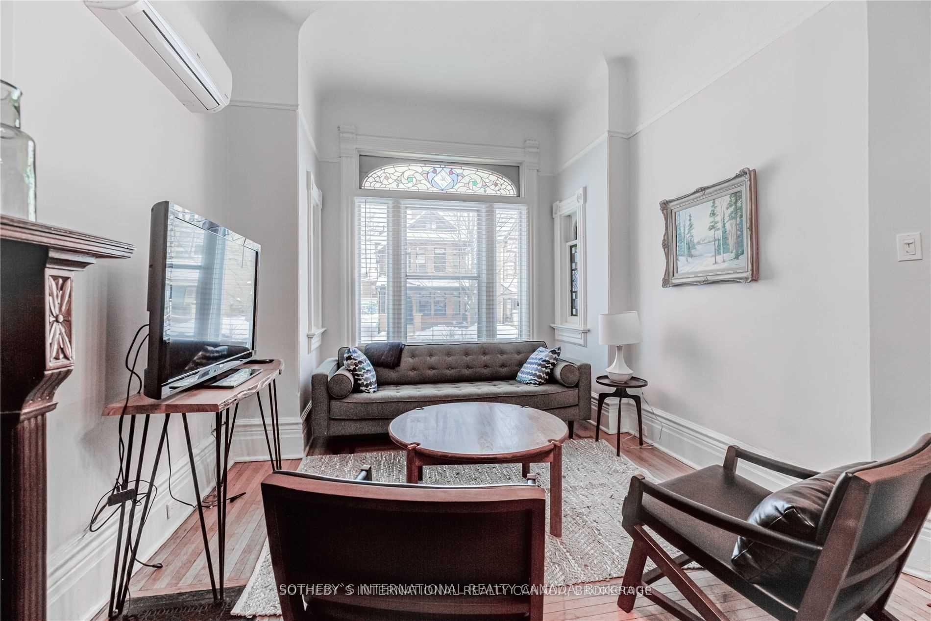 Photo 5 of Unit 2, 324 Markham Street, Toronto, Palmerston-Little Italy — HOMEH