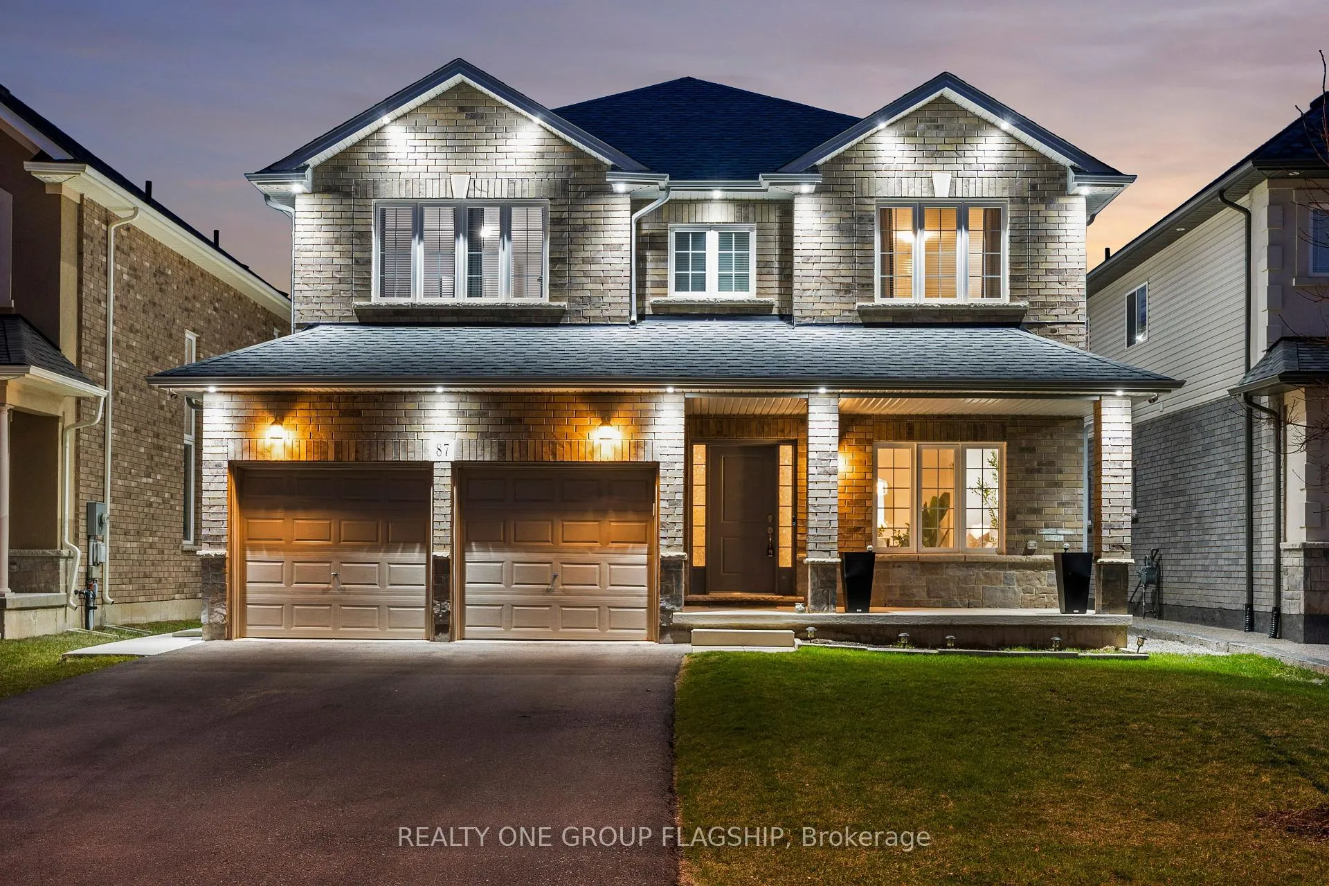 Photo 1 of 87 Dolomiti Court, Hamilton, Rural Glanbrook — HOMEH