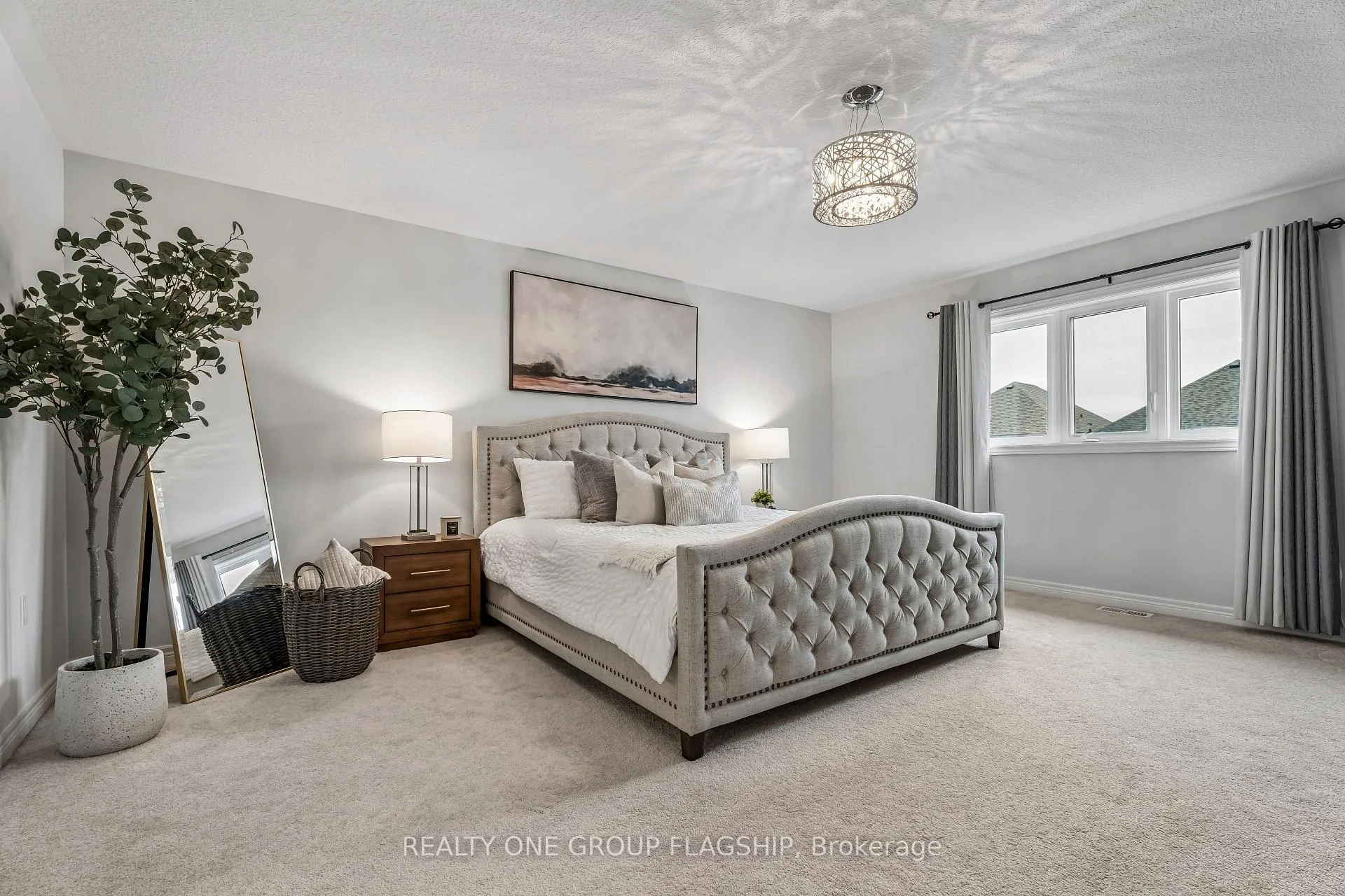 Photo 19 of 87 Dolomiti Court, Hamilton, Rural Glanbrook — HOMEH
