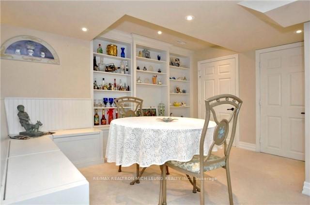 Photo 13 of 81 Spring Farm Road, Aurora, Bayview Northeast — HOMEH