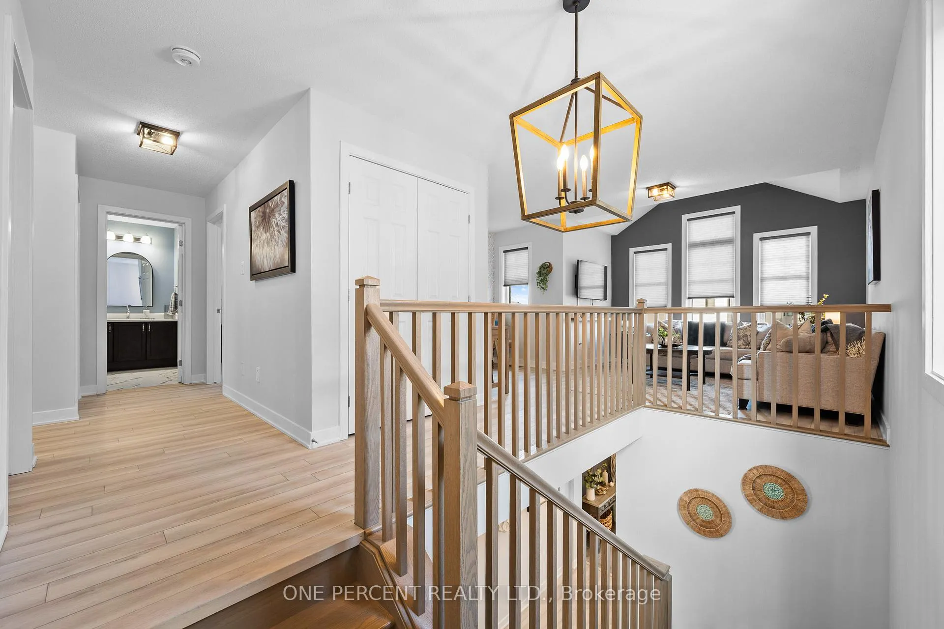 Photo 20 of 1002 Showman Street, Ottawa, Goulbourn Twp From Franktown Rd/South To Rideau — HOMEH
