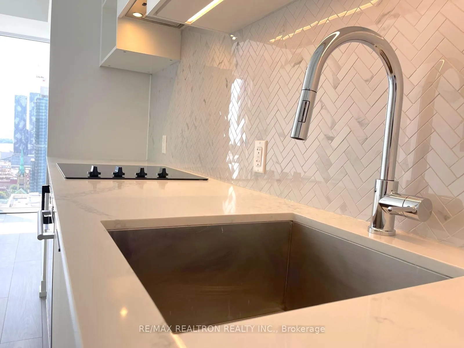Photo 7 of Unit 4005, 82 Dalhousie Street, Toronto, Church-Yonge Corridor — HOMEH
