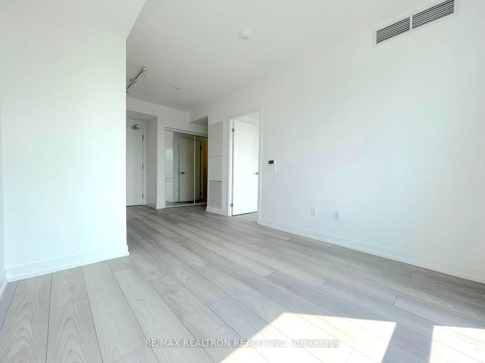 Photo 10 of Unit 4005, 82 Dalhousie Street, Toronto, Church-Yonge Corridor — HOMEH
