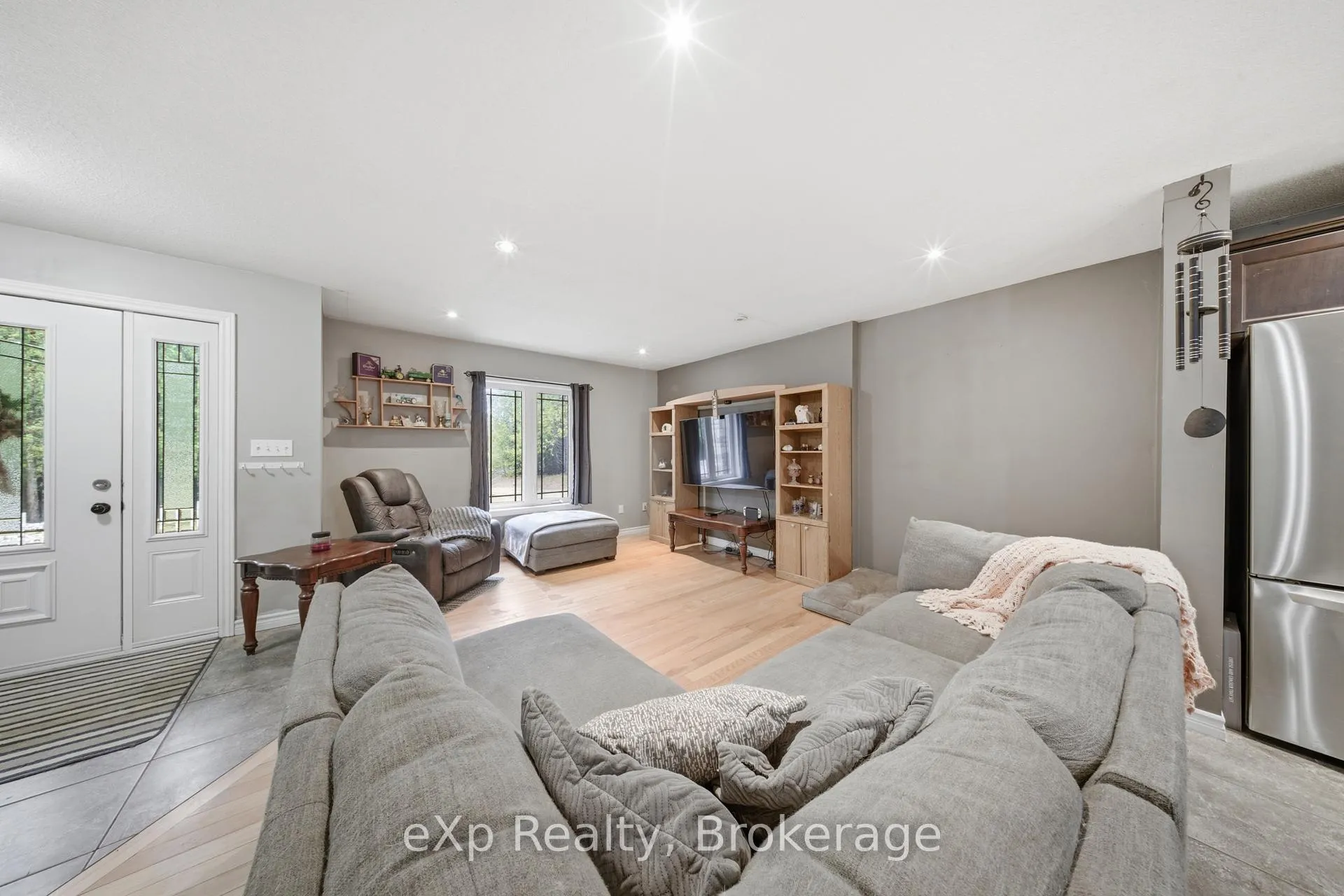 Photo 6 of 90806 Driftwood Beach Road, Howick — HOMEH
